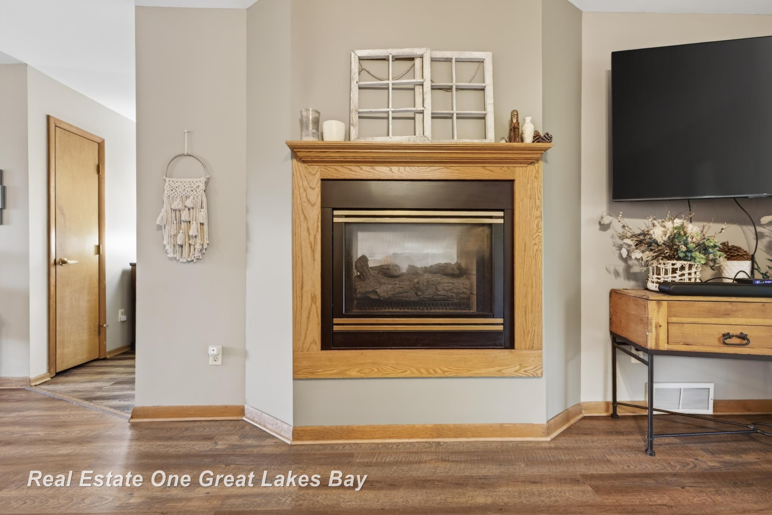 6153 Marathon Road, Otter Lake, MI 48464 — Photo 7