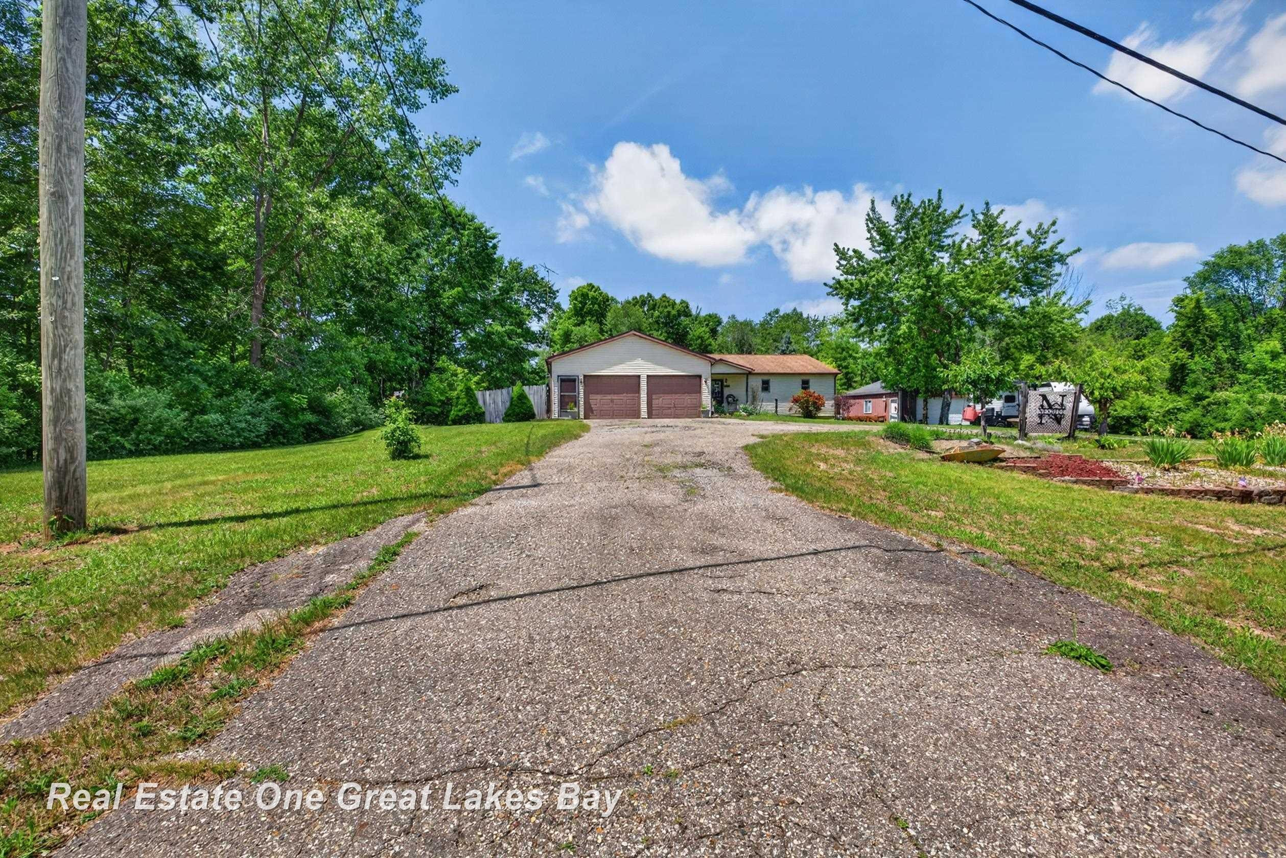 6153 Marathon Road, Otter Lake, MI 48464 — Photo 50