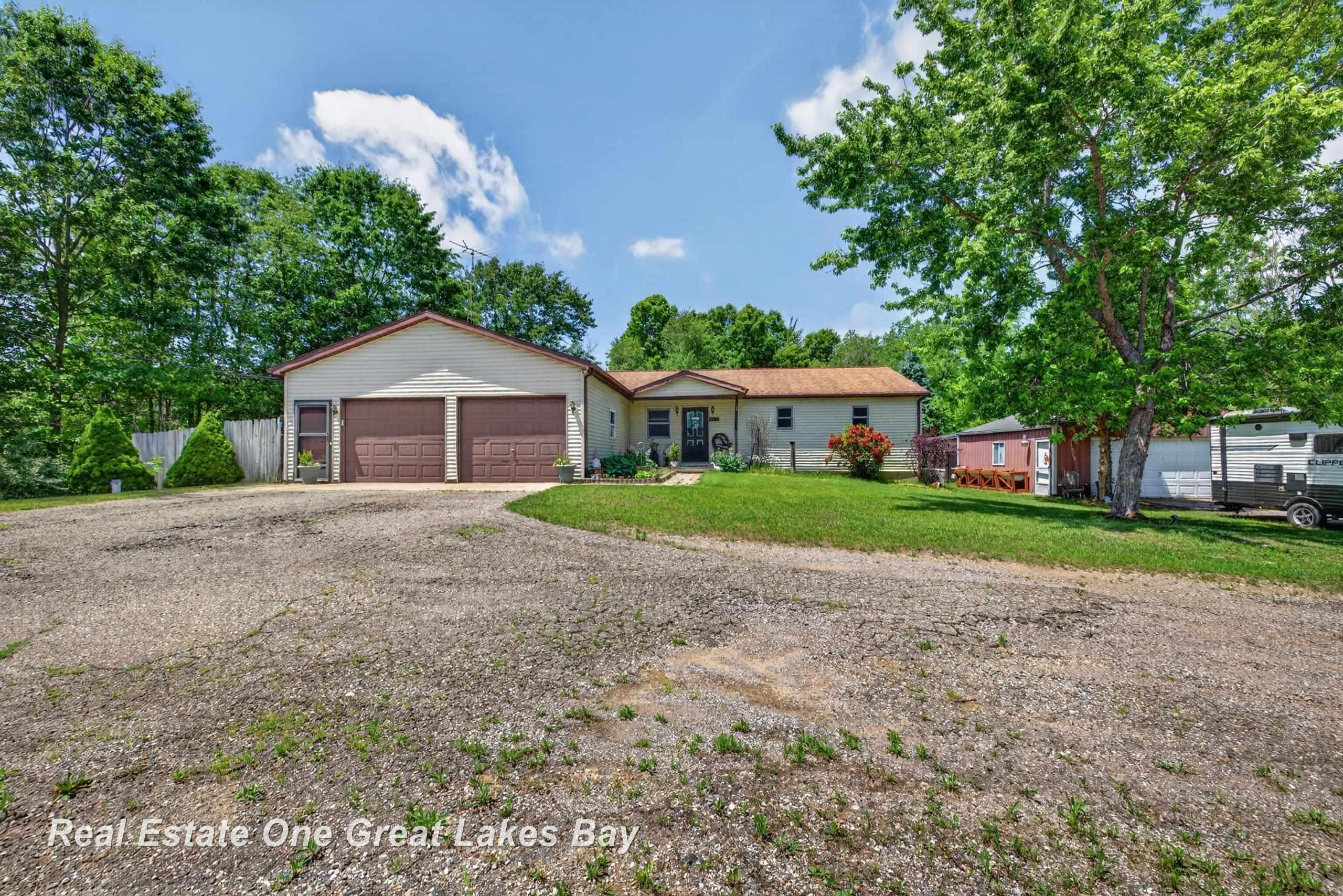 6153 Marathon Road, Otter Lake, MI 48464 — Photo 52