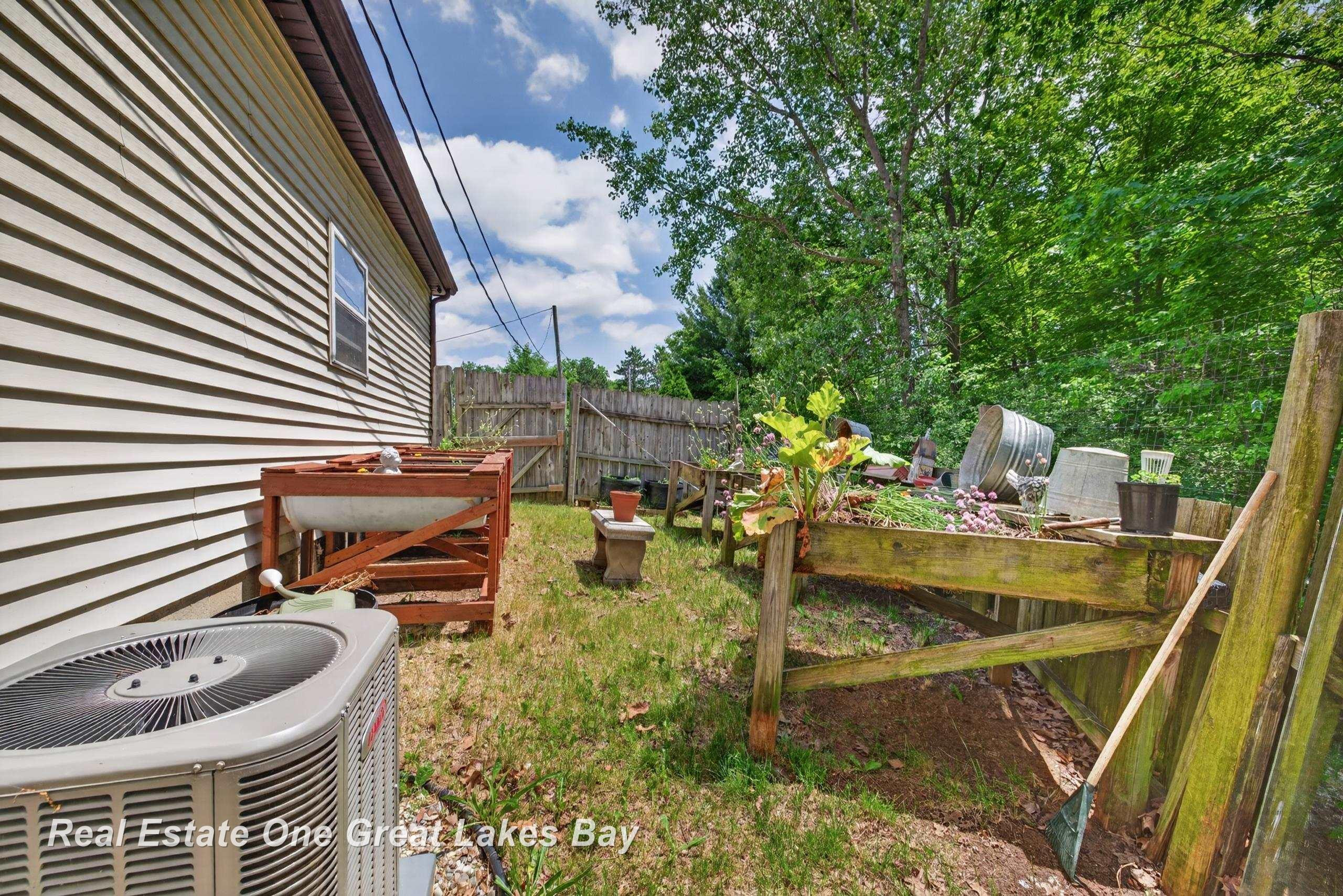 6153 Marathon Road, Otter Lake, MI 48464 — Photo 66
