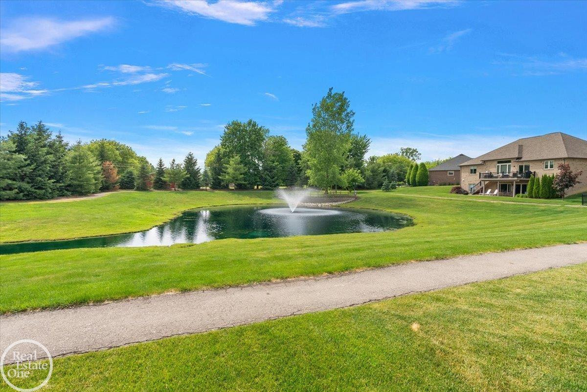 62861 Franklin Park Drive, Unit #29, MI — Photo 9