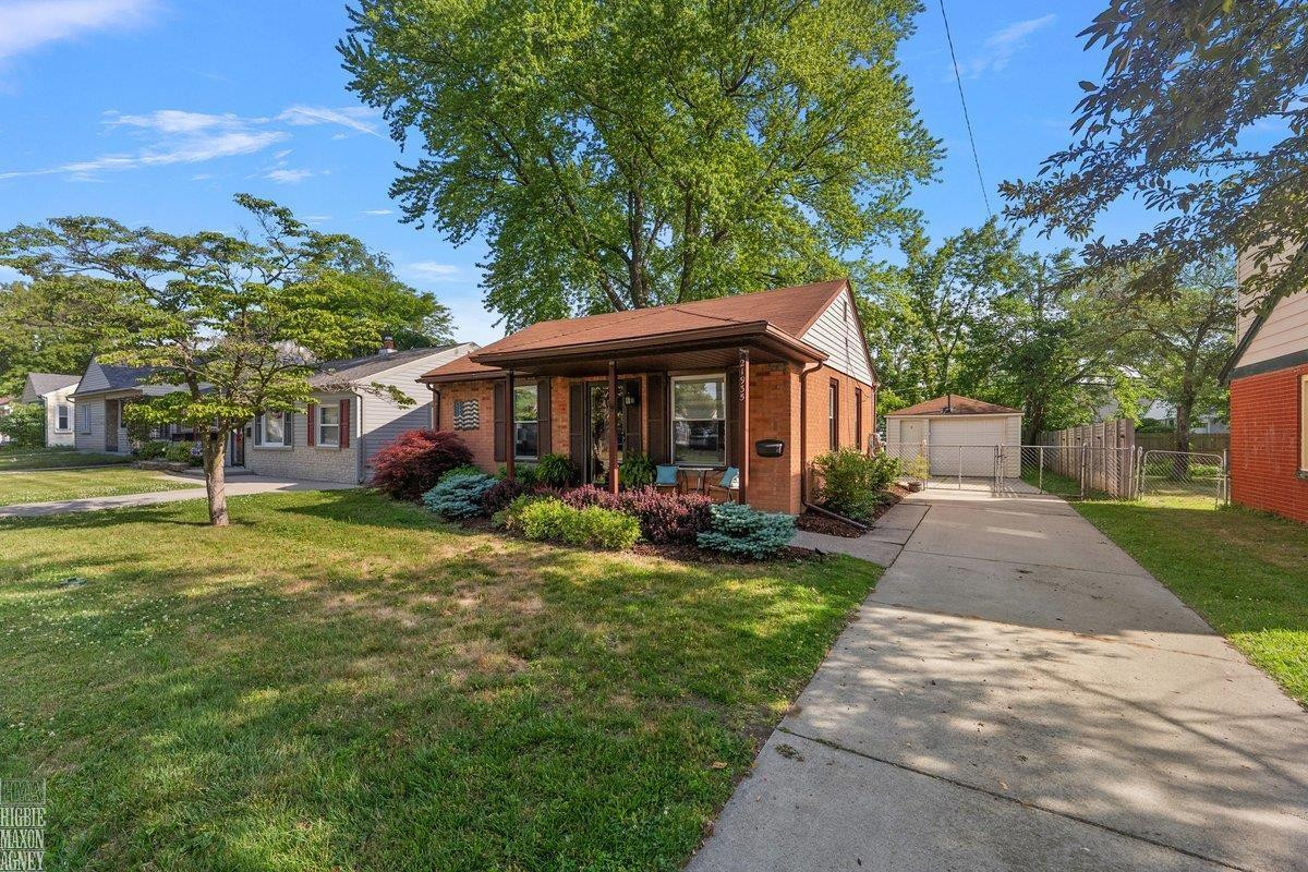 21935 Lange Street, Saint Clair Shores, MI 48080 — Photo 5