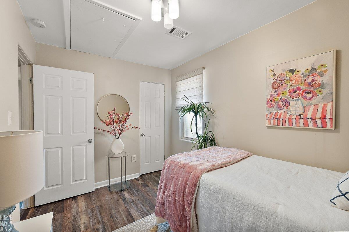 21935 Lange Street, Saint Clair Shores, MI 48080 — Photo 17