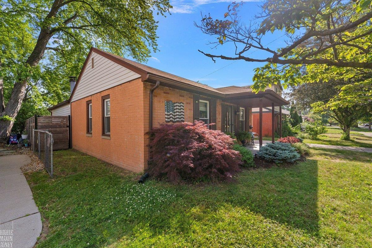 21935 Lange Street, Saint Clair Shores, MI 48080 — Photo 36