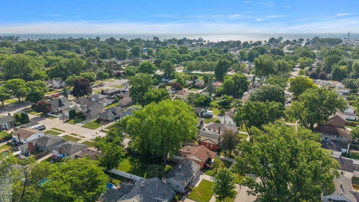 21935 Lange Street, Saint Clair Shores, MI 48080 — Photo 52