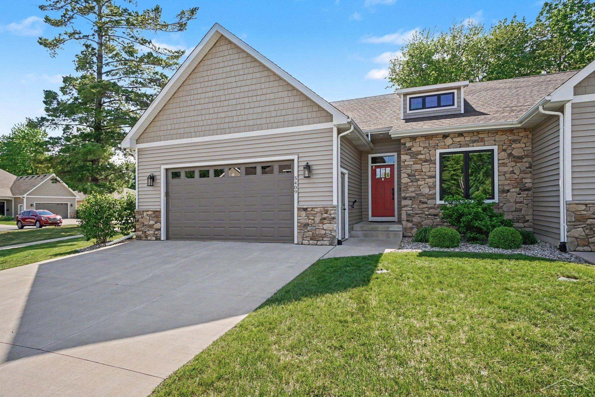 5409 Greenridge Drive, Midland, MI 48640