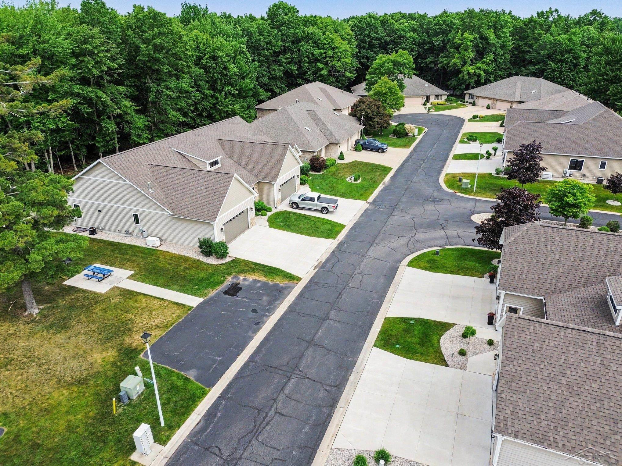 5409 Greenridge Drive, Midland, MI 48640 — Photo 5