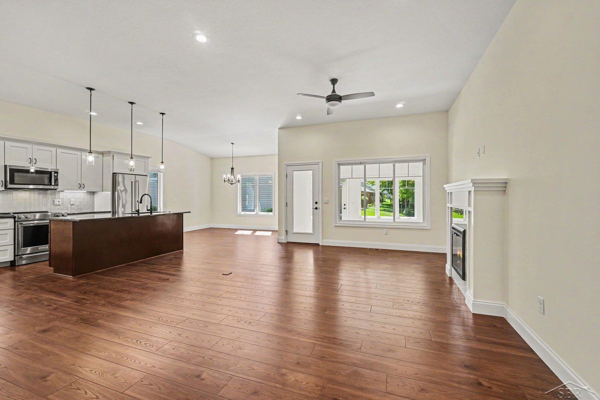 5409 Greenridge Drive, Midland, MI 48640 — Photo 8