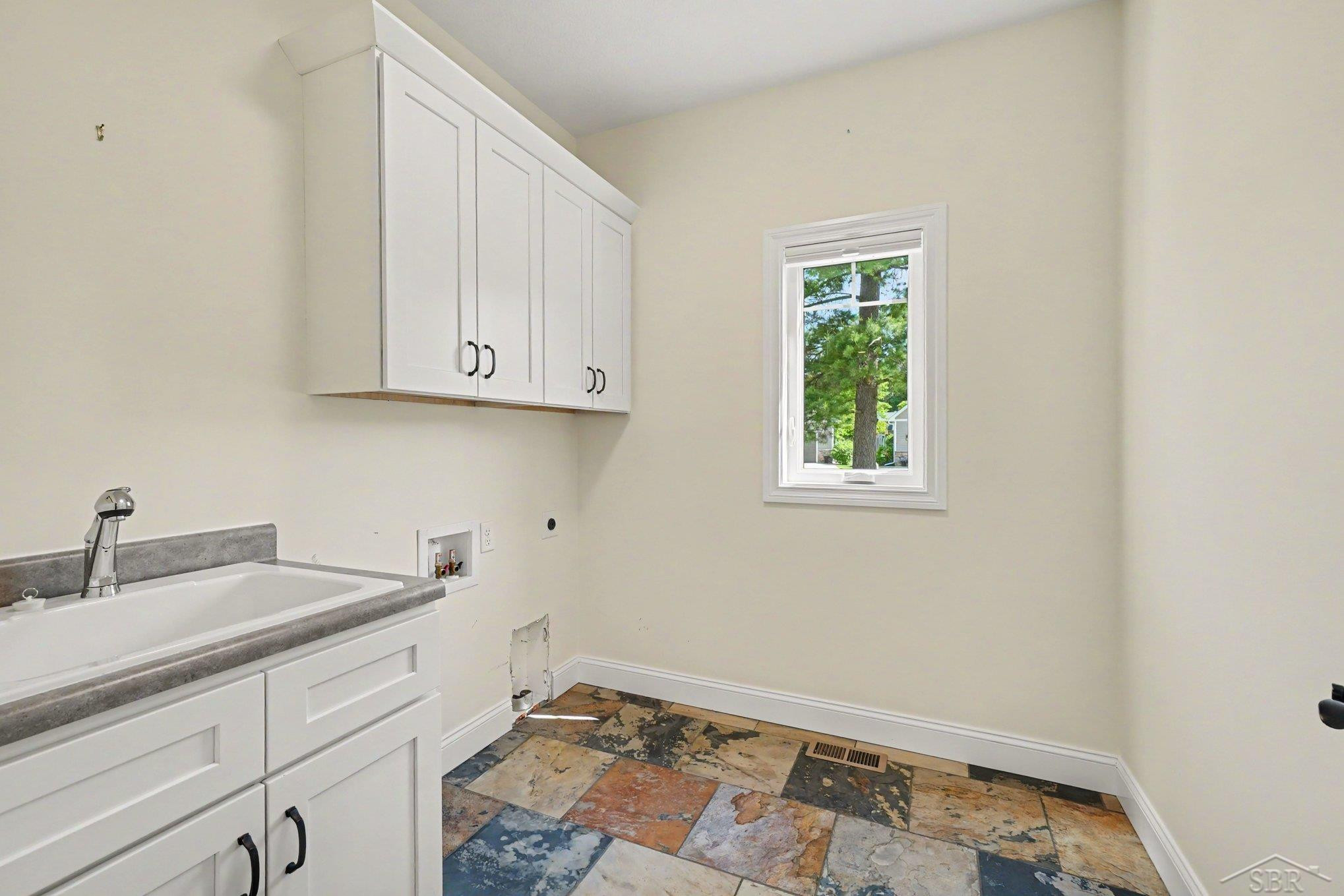 5409 Greenridge Drive, Midland, MI 48640 — Photo 29