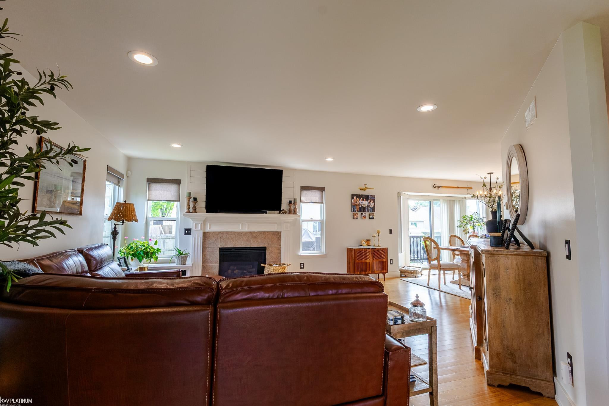 24444 KOLLEEN Lane, Clinton Twp, MI 48035 — Photo 9