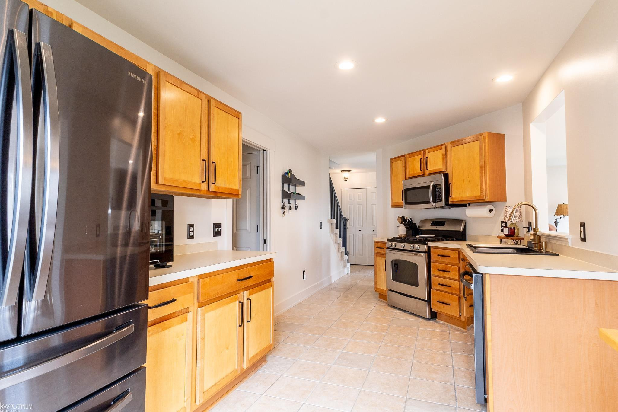 24444 KOLLEEN Lane, Clinton Twp, MI 48035 — Photo 12