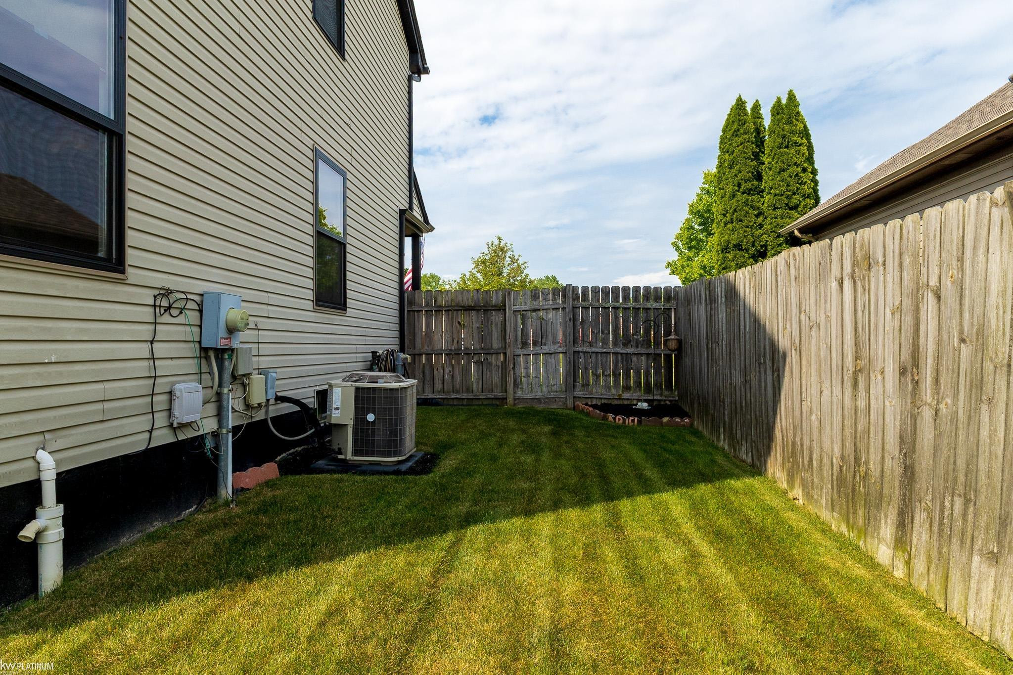 24444 KOLLEEN Lane, Clinton Twp, MI 48035 — Photo 44