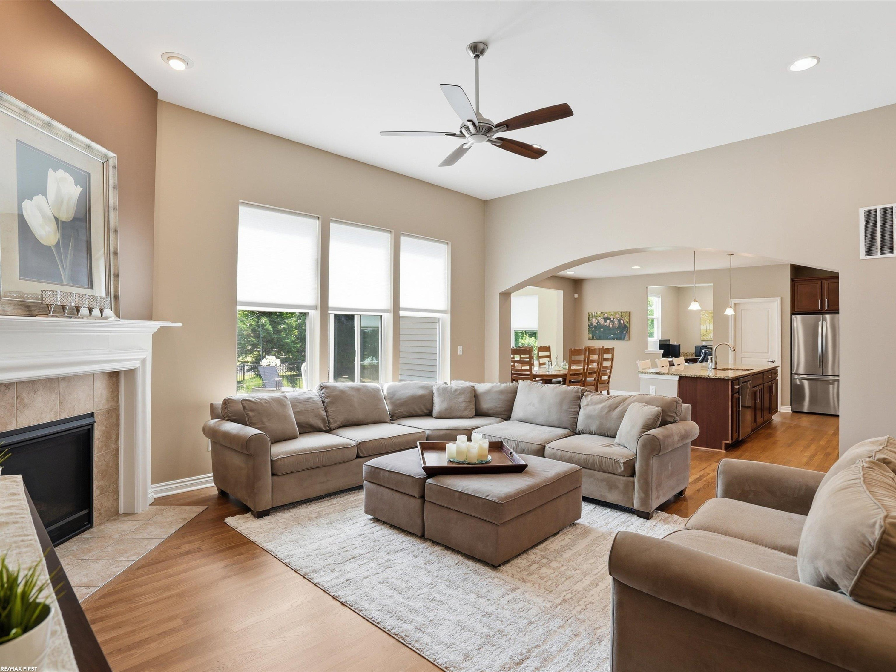 49090 Camarosa Lane, Macomb, MI 48044 — Photo 10