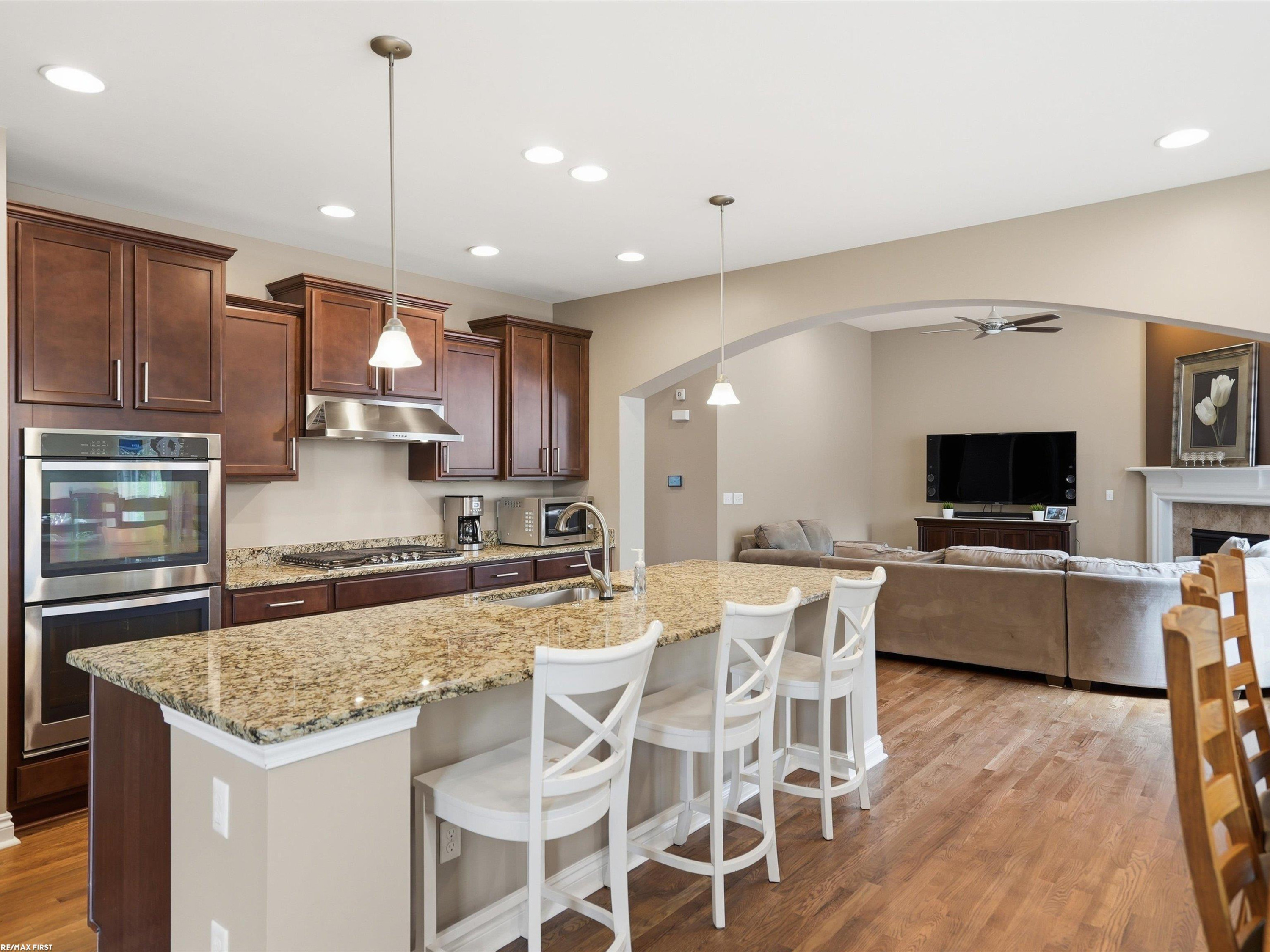 49090 Camarosa Lane, Macomb, MI 48044 — Photo 12