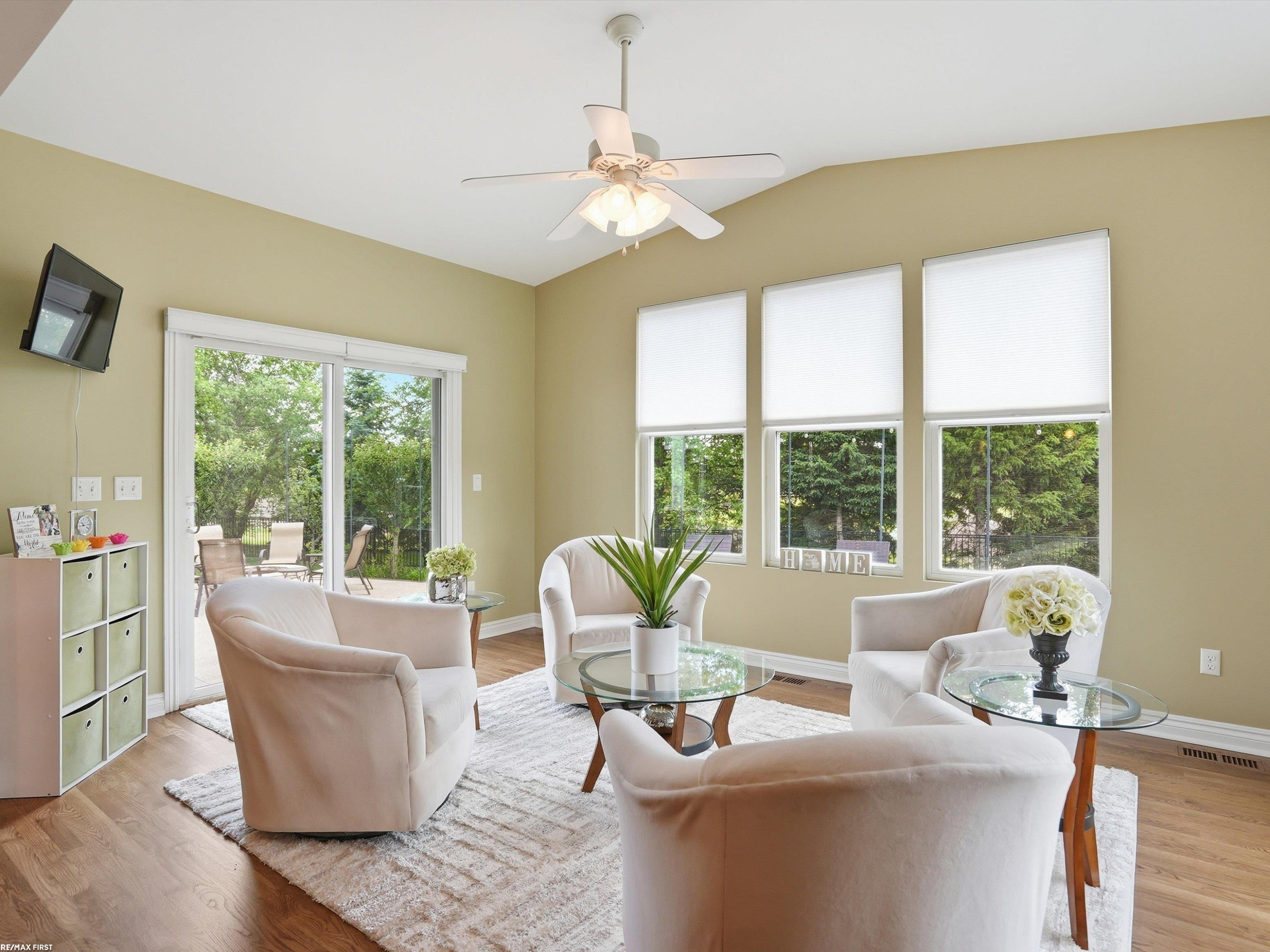 49090 Camarosa Lane, Macomb, MI 48044 — Photo 21