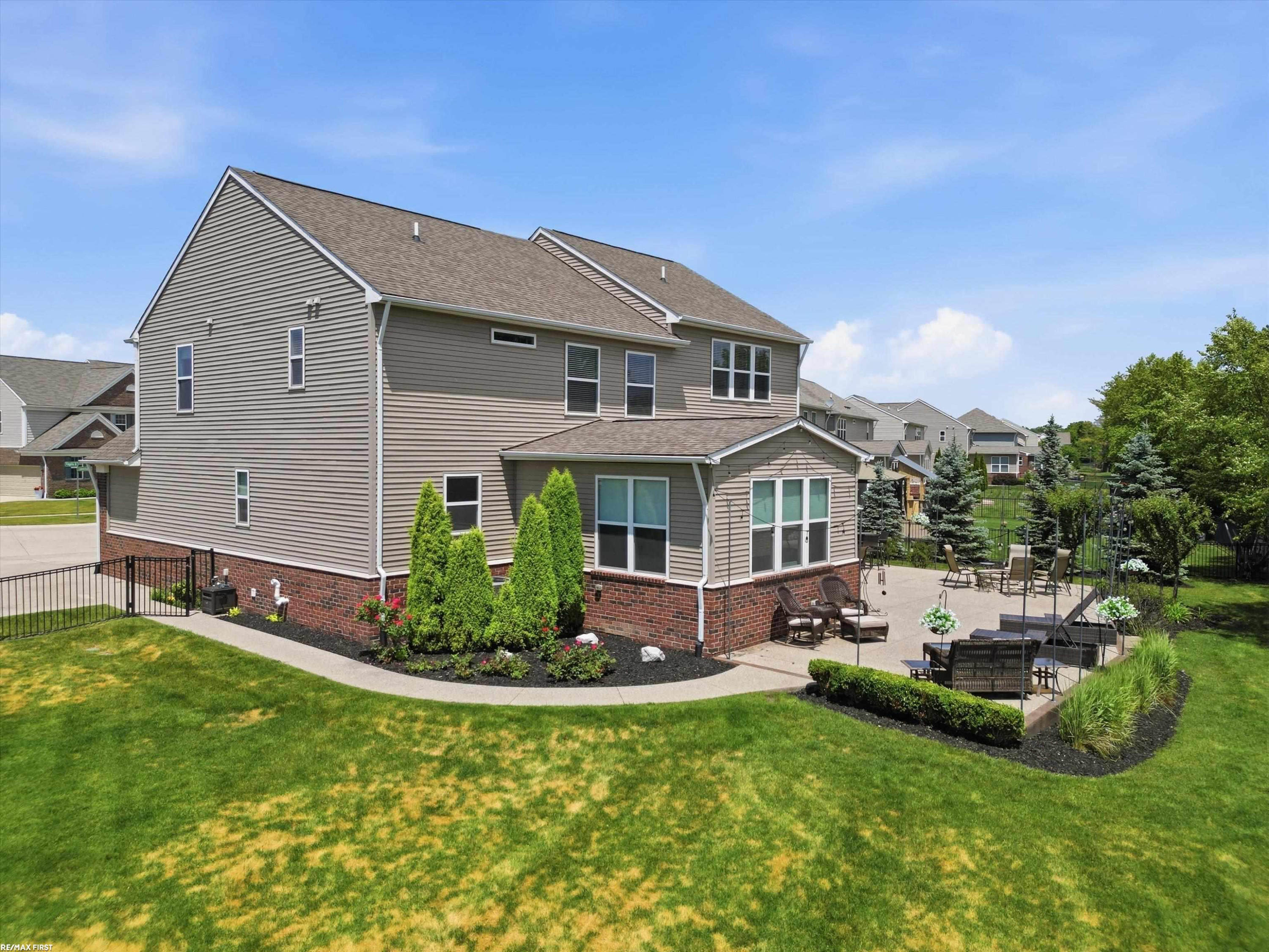 49090 Camarosa Lane, Macomb, MI 48044 — Photo 63