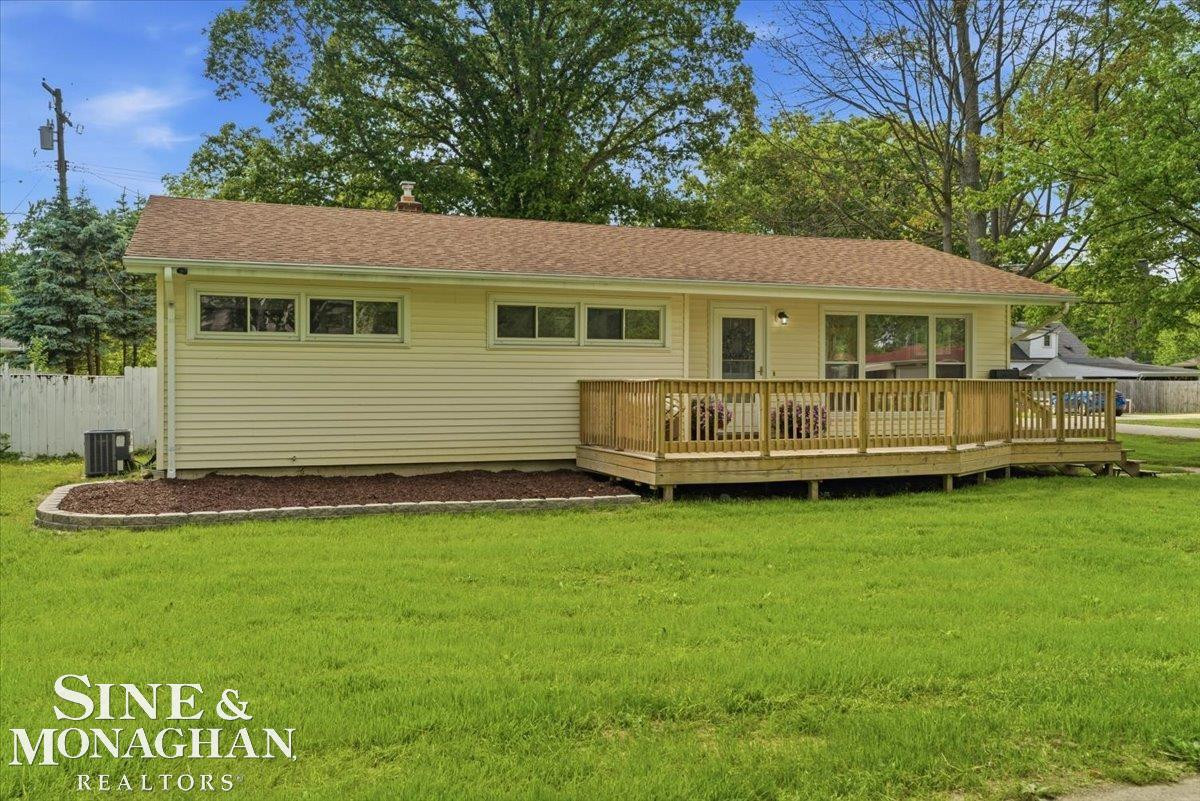 1706 New Jersey Avenue, Marysville, MI 48040 — Photo 38
