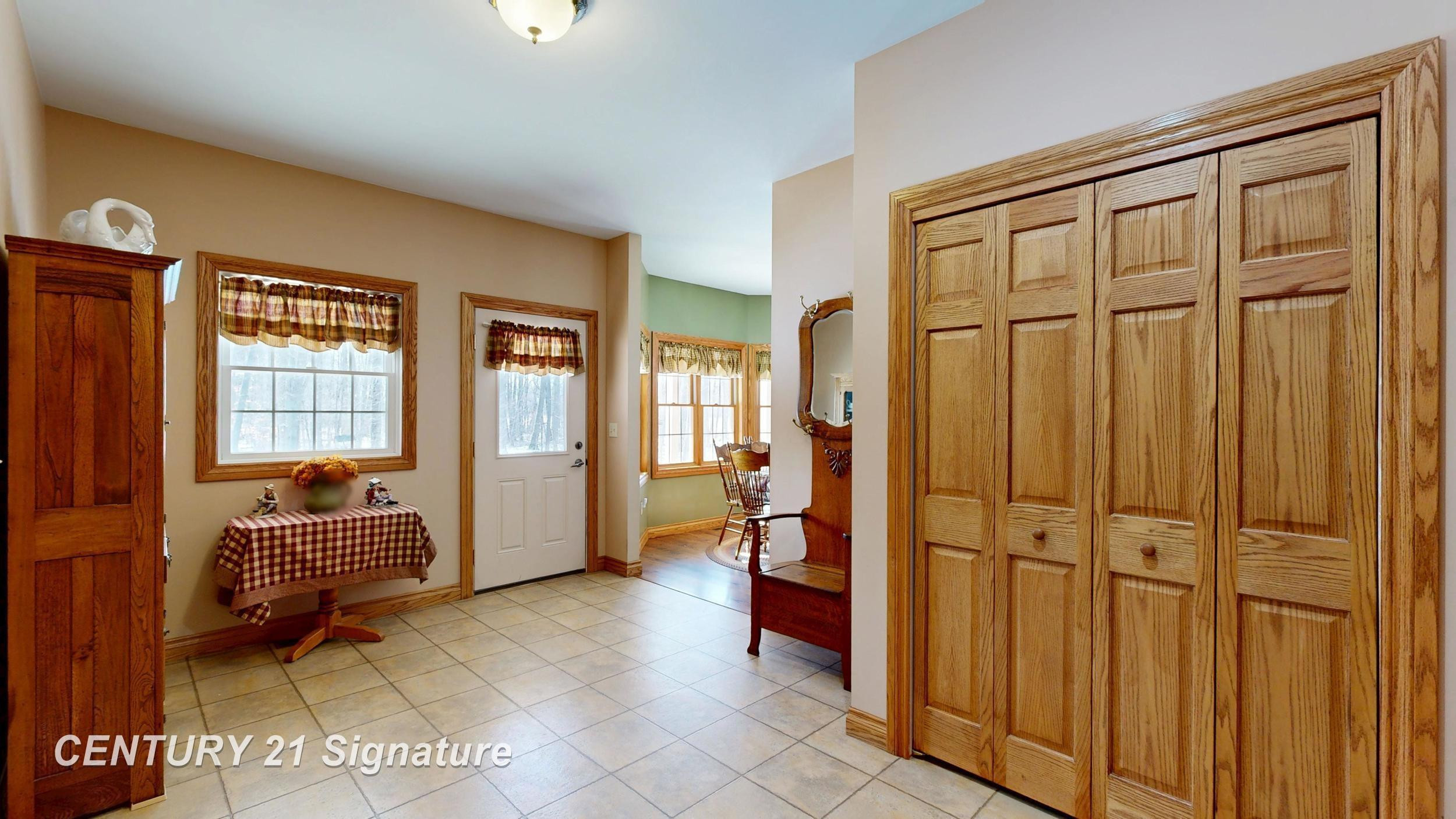 7147 Gary Road, Chesaning, MI 48616 — Photo 15