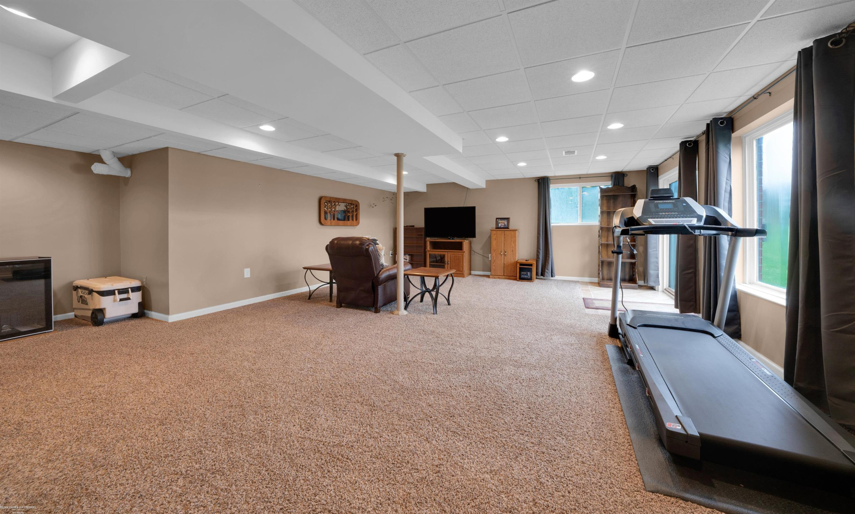 72608 Oxal Point, MI 48065 — Photo 42