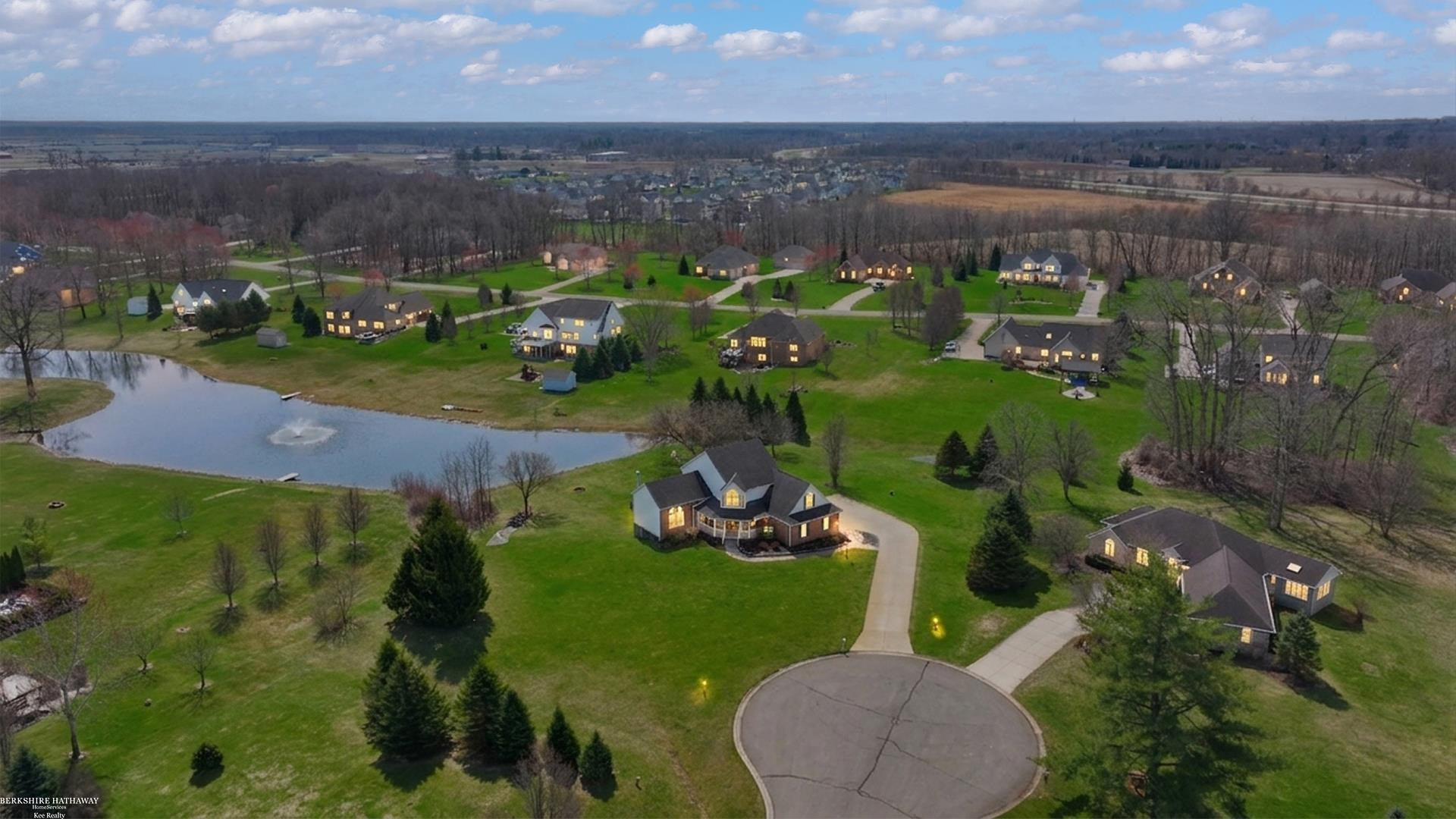 72608 Oxal Point, MI 48065 — Photo 55