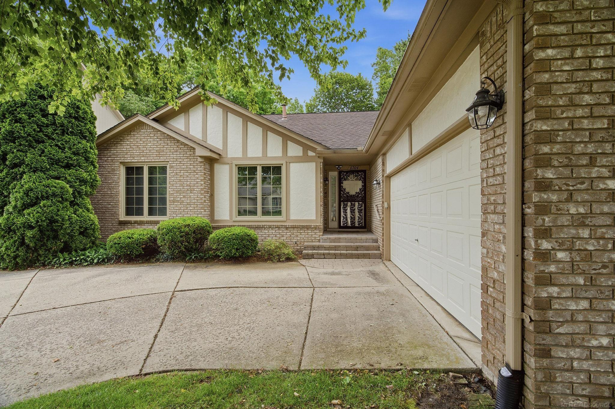 6704 Redford Circle, Troy, MI 48085 — Photo 4