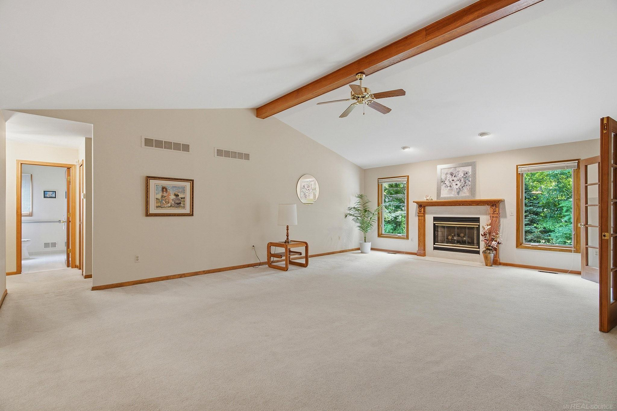 6704 Redford Circle, Troy, MI 48085 — Photo 11