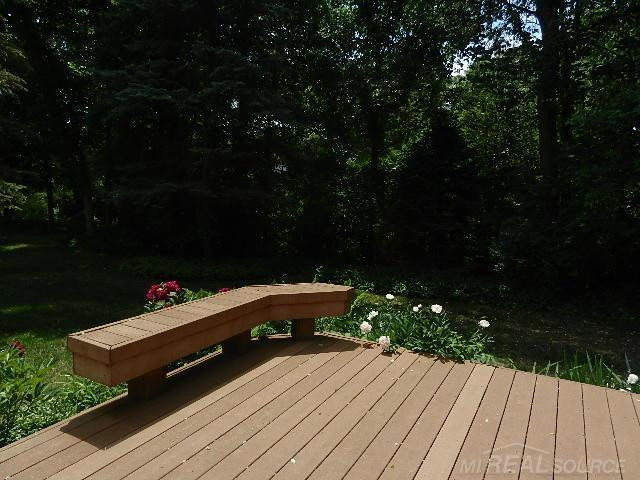 6704 Redford Circle, Troy, MI 48085 — Photo 55