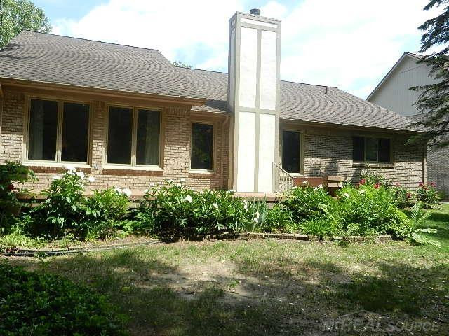 6704 Redford Circle, Troy, MI 48085 — Photo 58
