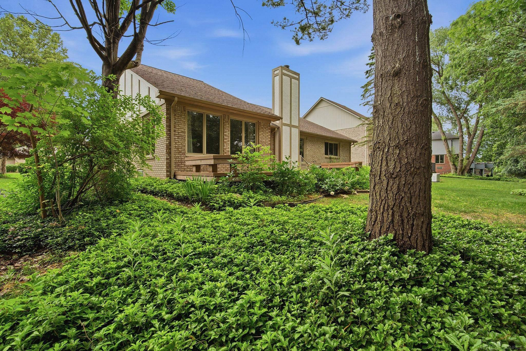 6704 Redford Circle, Troy, MI 48085 — Photo 63