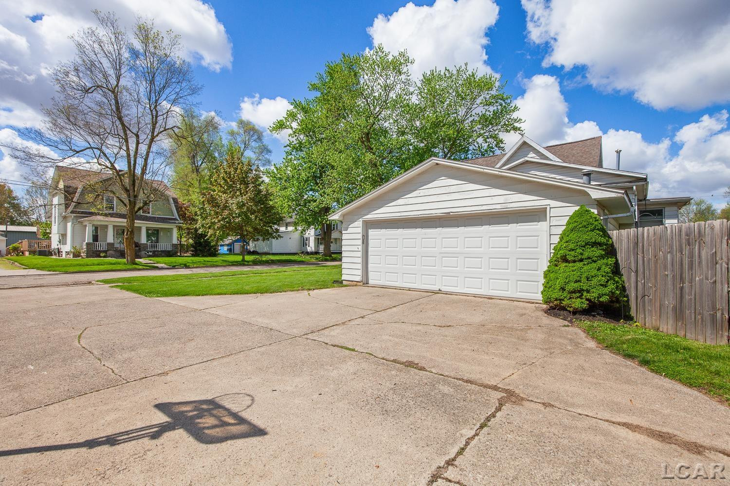 203 E Congress Street, Morenci, MI 49256 — Photo 12
