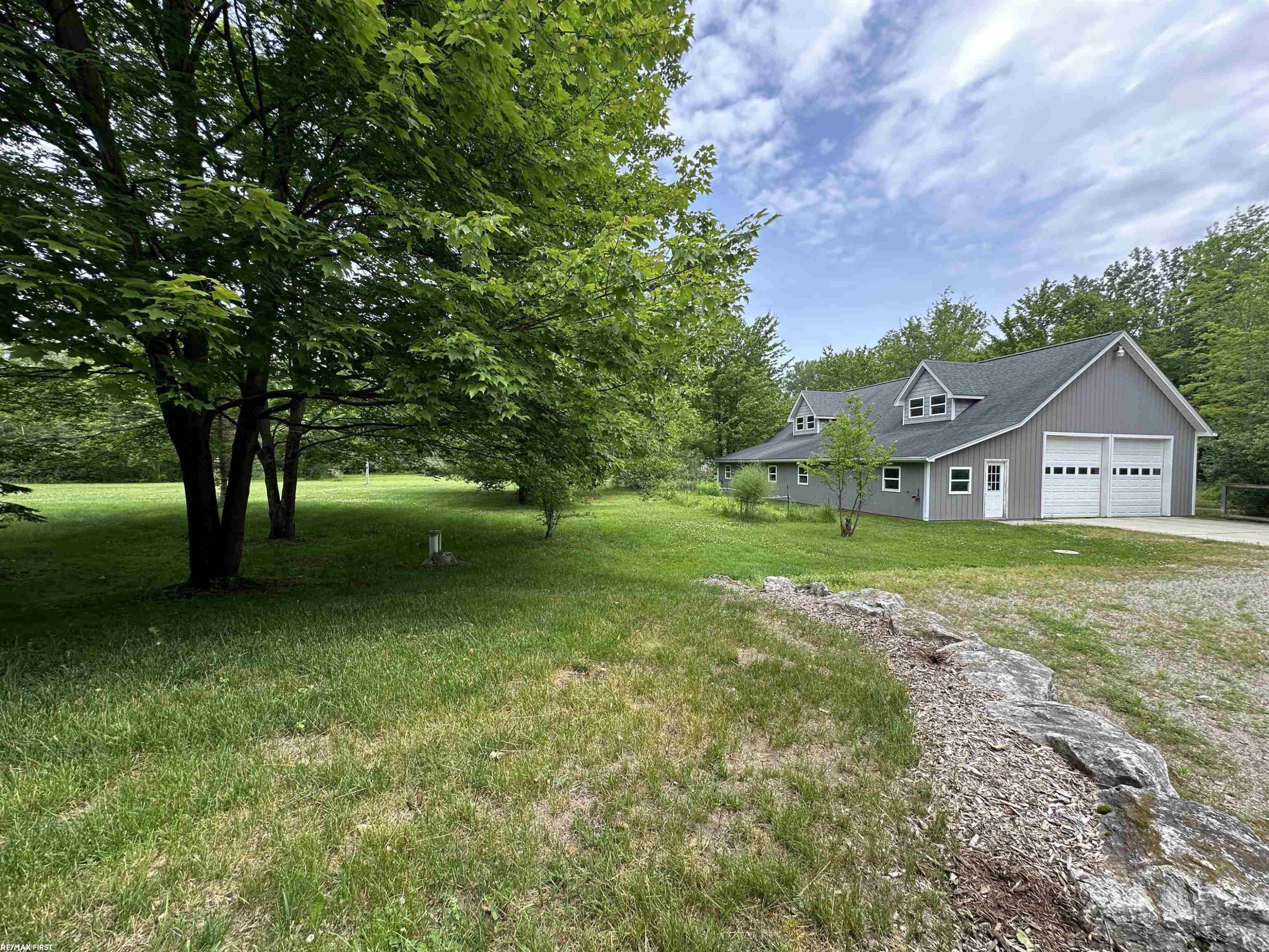 6776 Ravenswood Road, MI — Photo 2