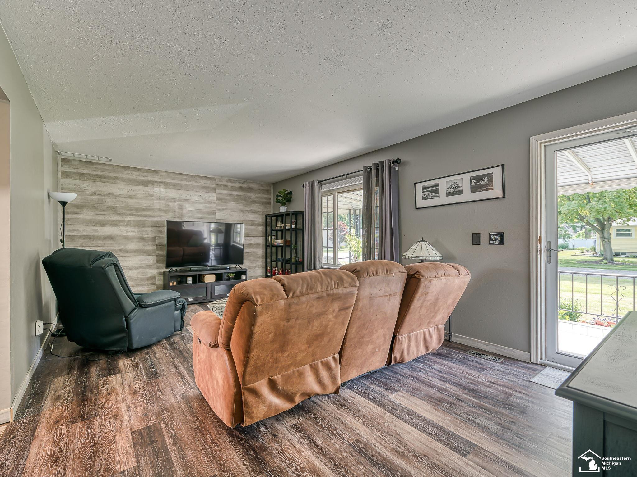 1693 Roman Drive, Monroe, MI 48162 — Photo 4