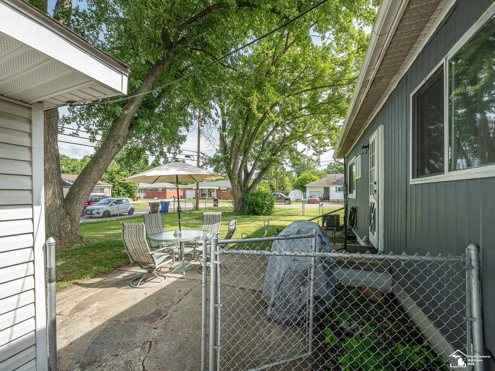 1693 Roman Drive, Monroe, MI 48162 — Photo 28