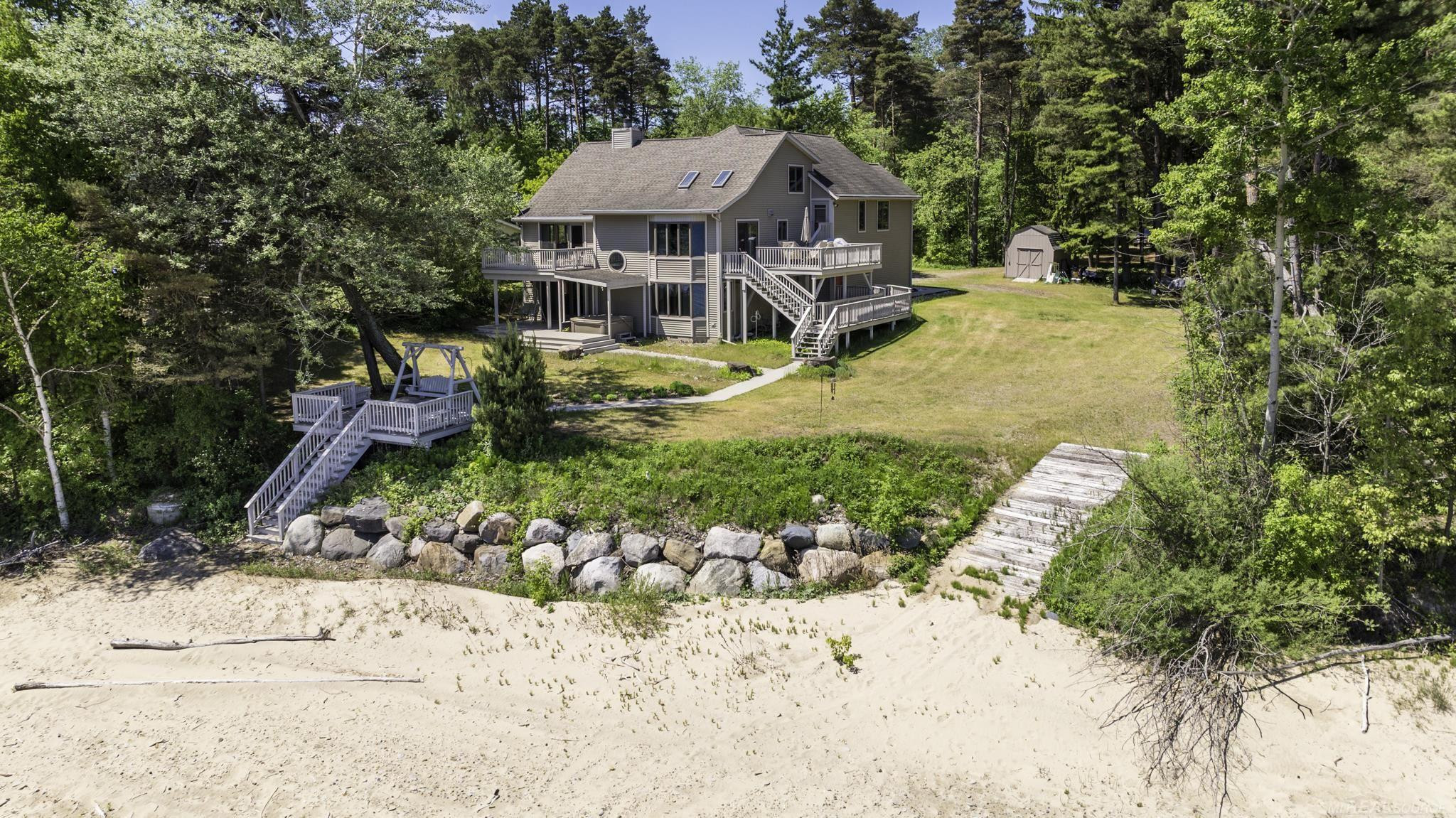 3388 N Lakeshore Road, Deckerville, MI 48427