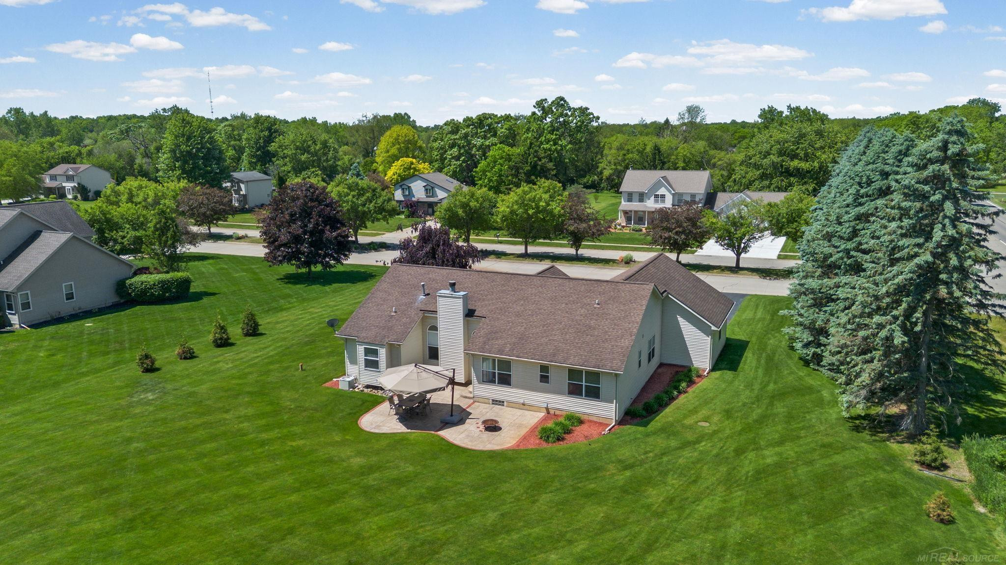 5800 Jeanne Marie Drive, White Lake, MI 48383 — Photo 7