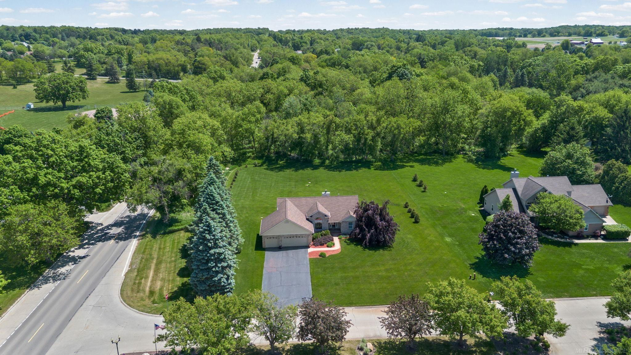 5800 Jeanne Marie Drive, White Lake, MI 48383 — Photo 10