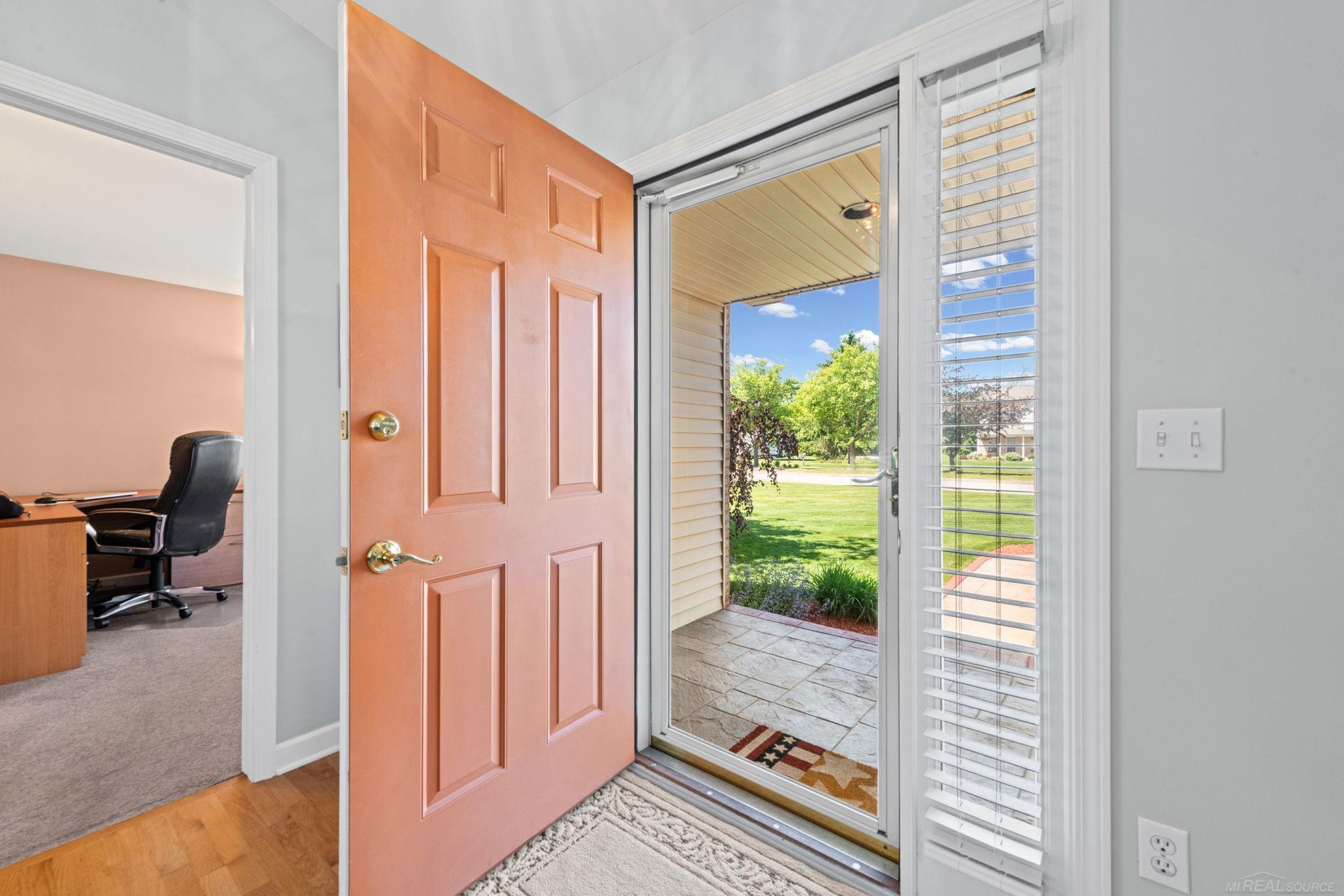 5800 Jeanne Marie Drive, White Lake, MI 48383 — Photo 13