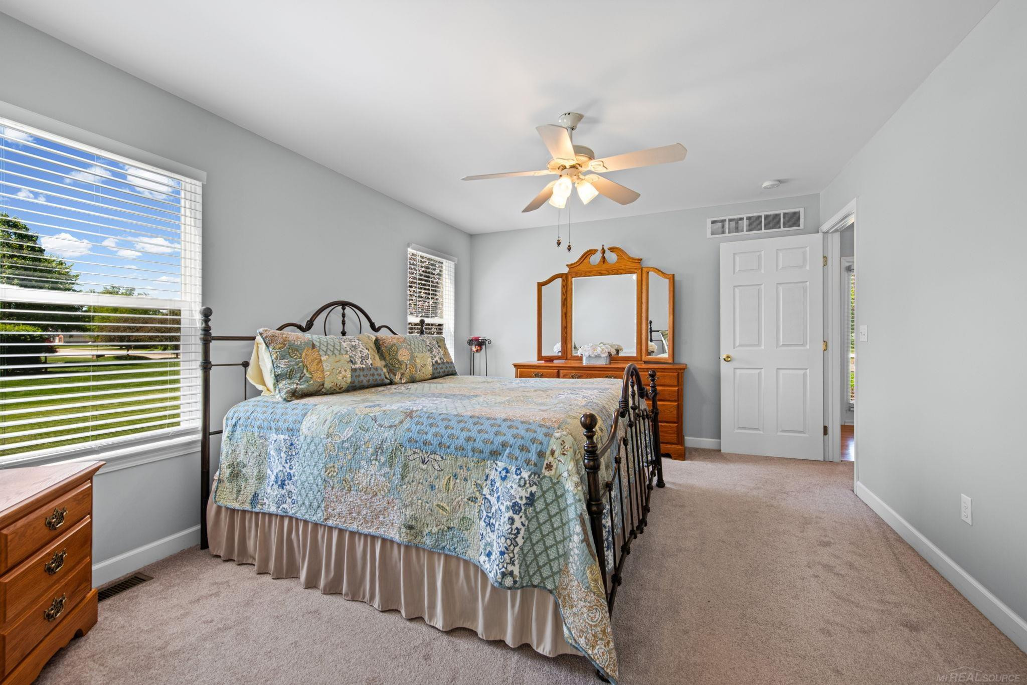 5800 Jeanne Marie Drive, White Lake, MI 48383 — Photo 18