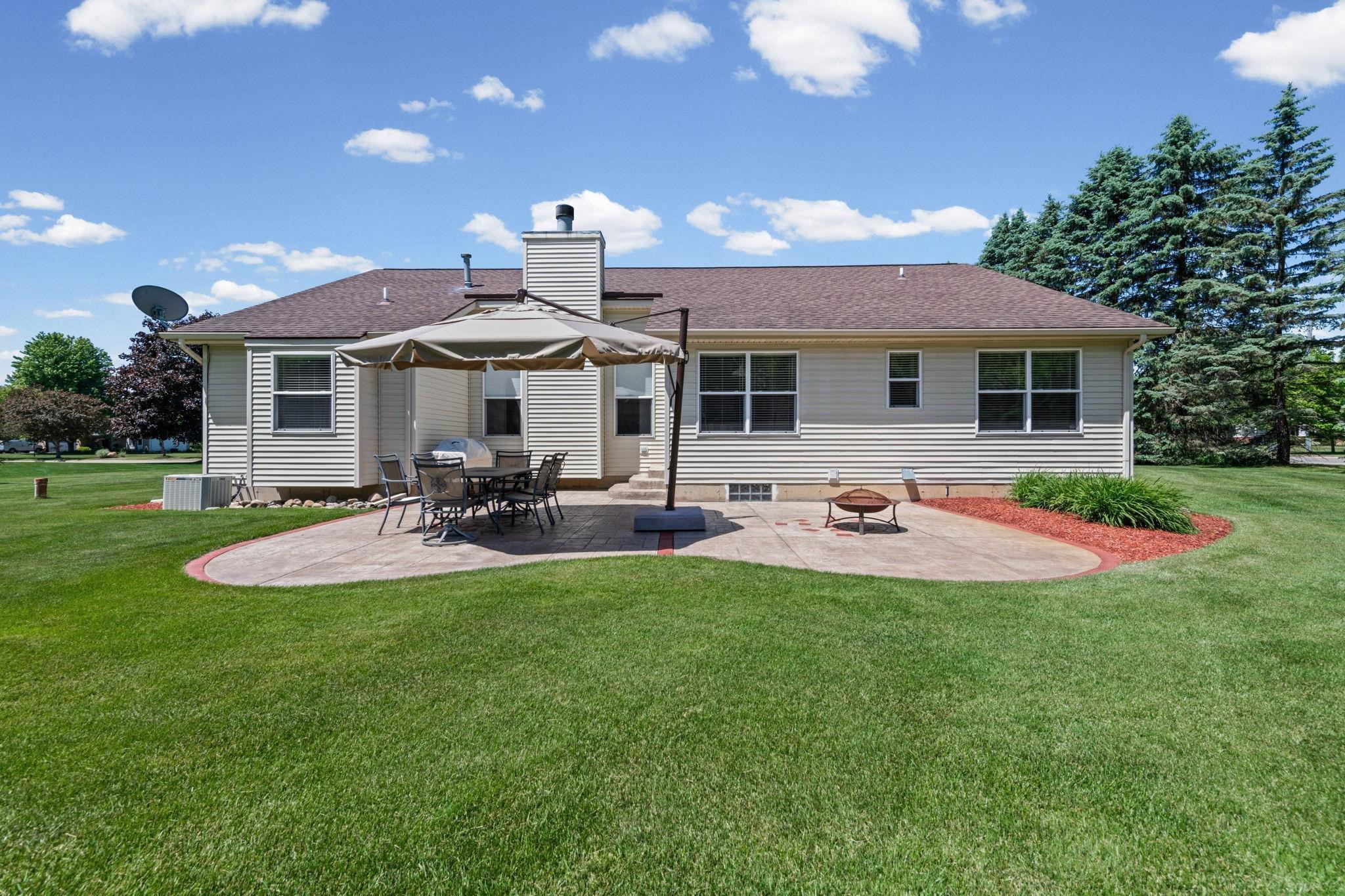5800 Jeanne Marie Drive, White Lake, MI 48383 — Photo 55