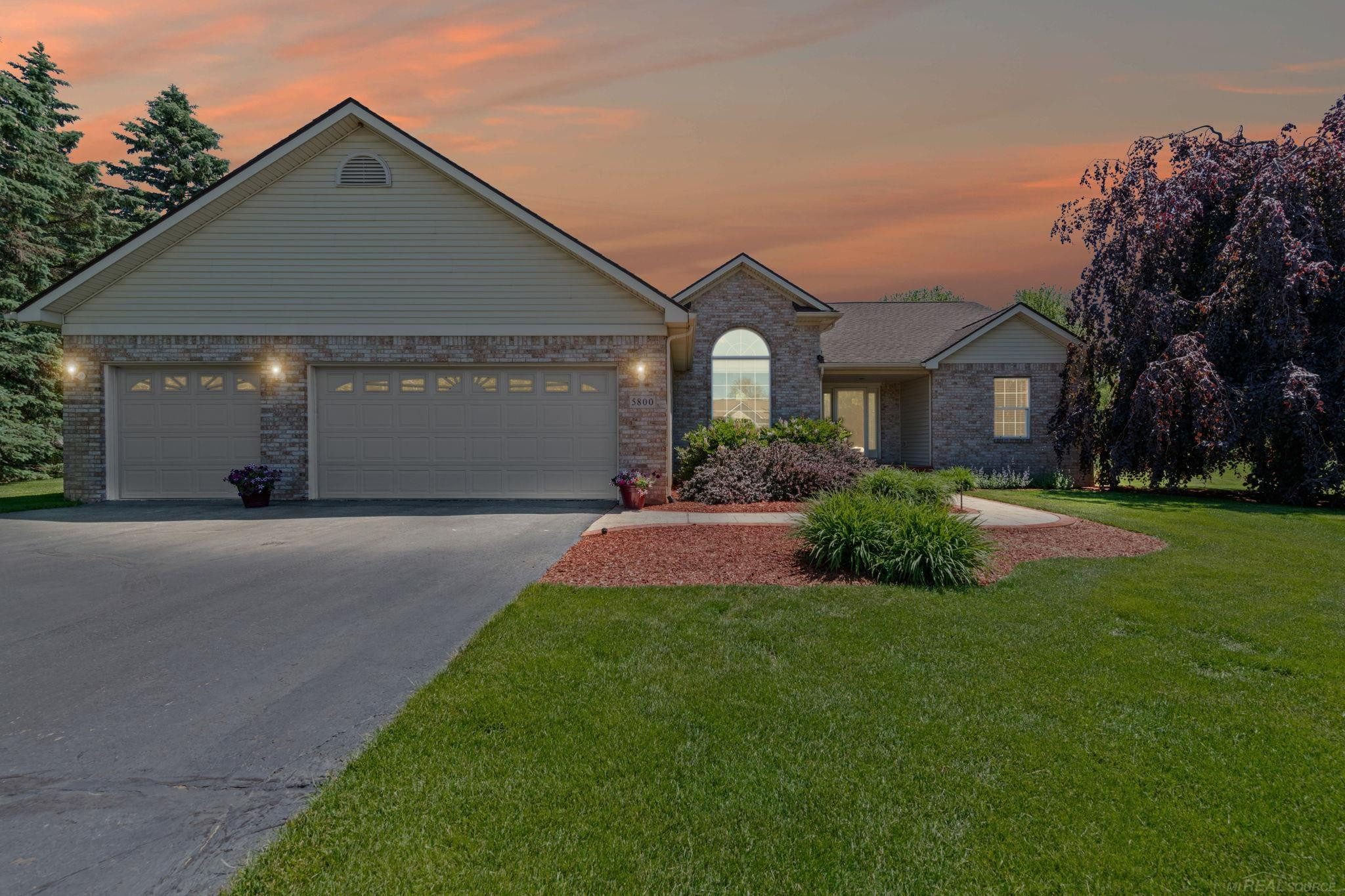 5800 Jeanne Marie Drive, White Lake, MI 48383 — Photo 60