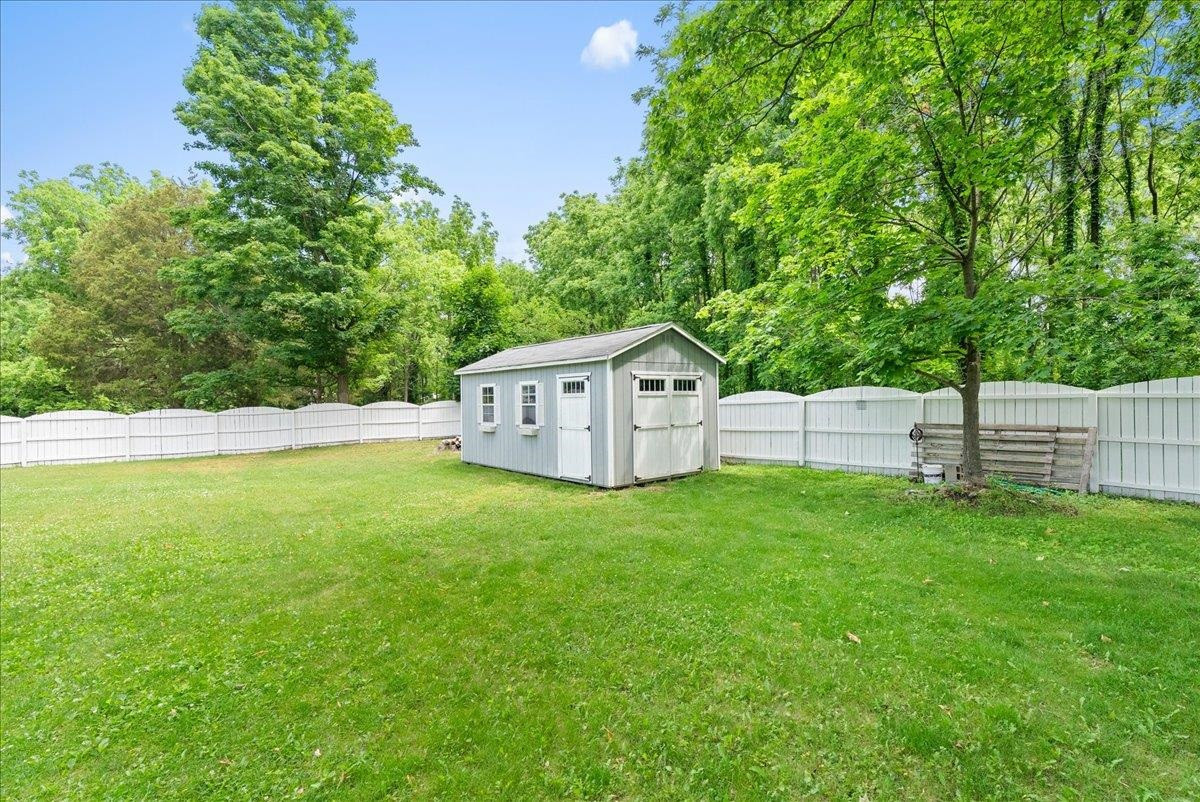 100 N East Street, Ovid, MI 48866 — Photo 10