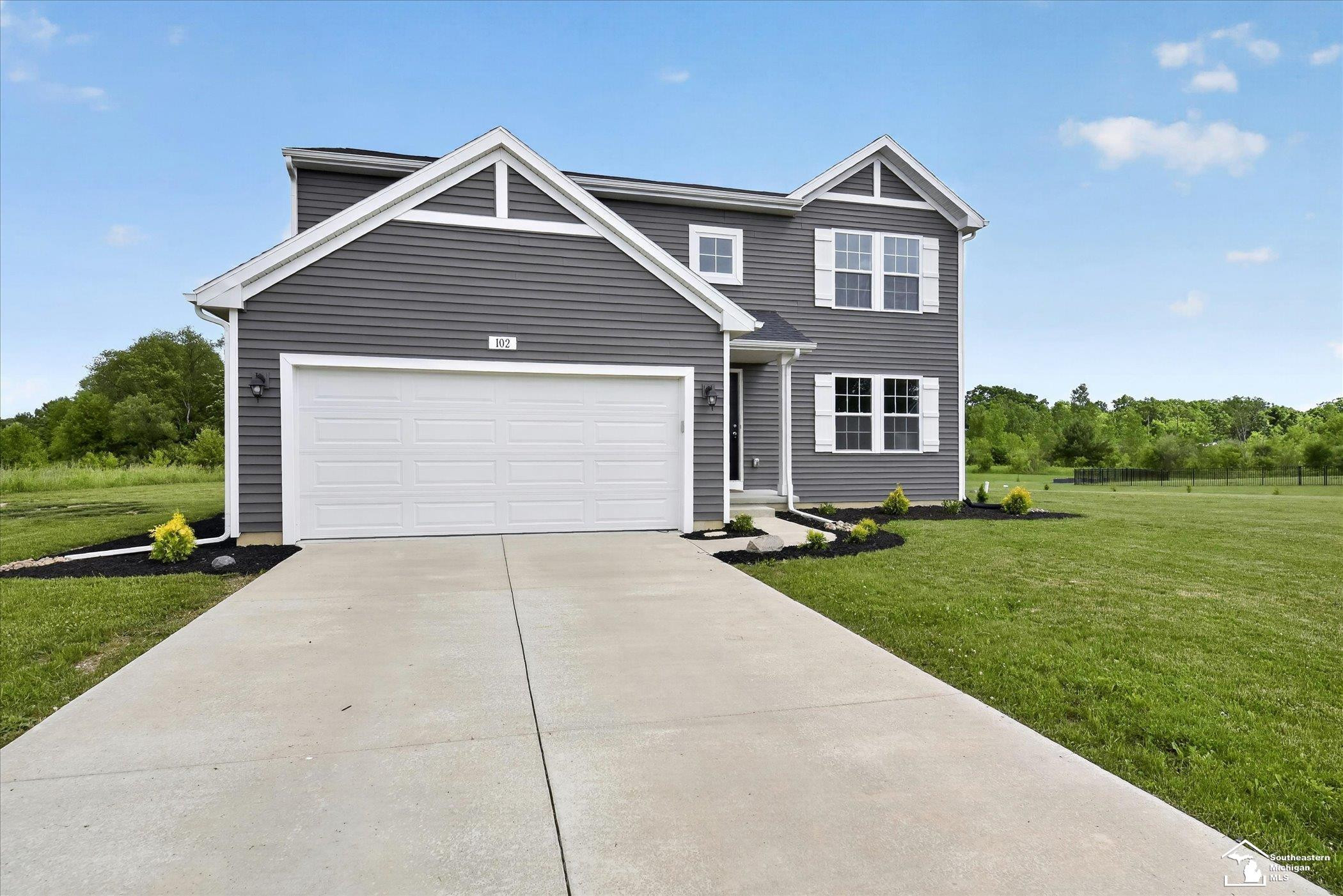 102 Forest Way, Davisburg, MI 48350 — Photo 3