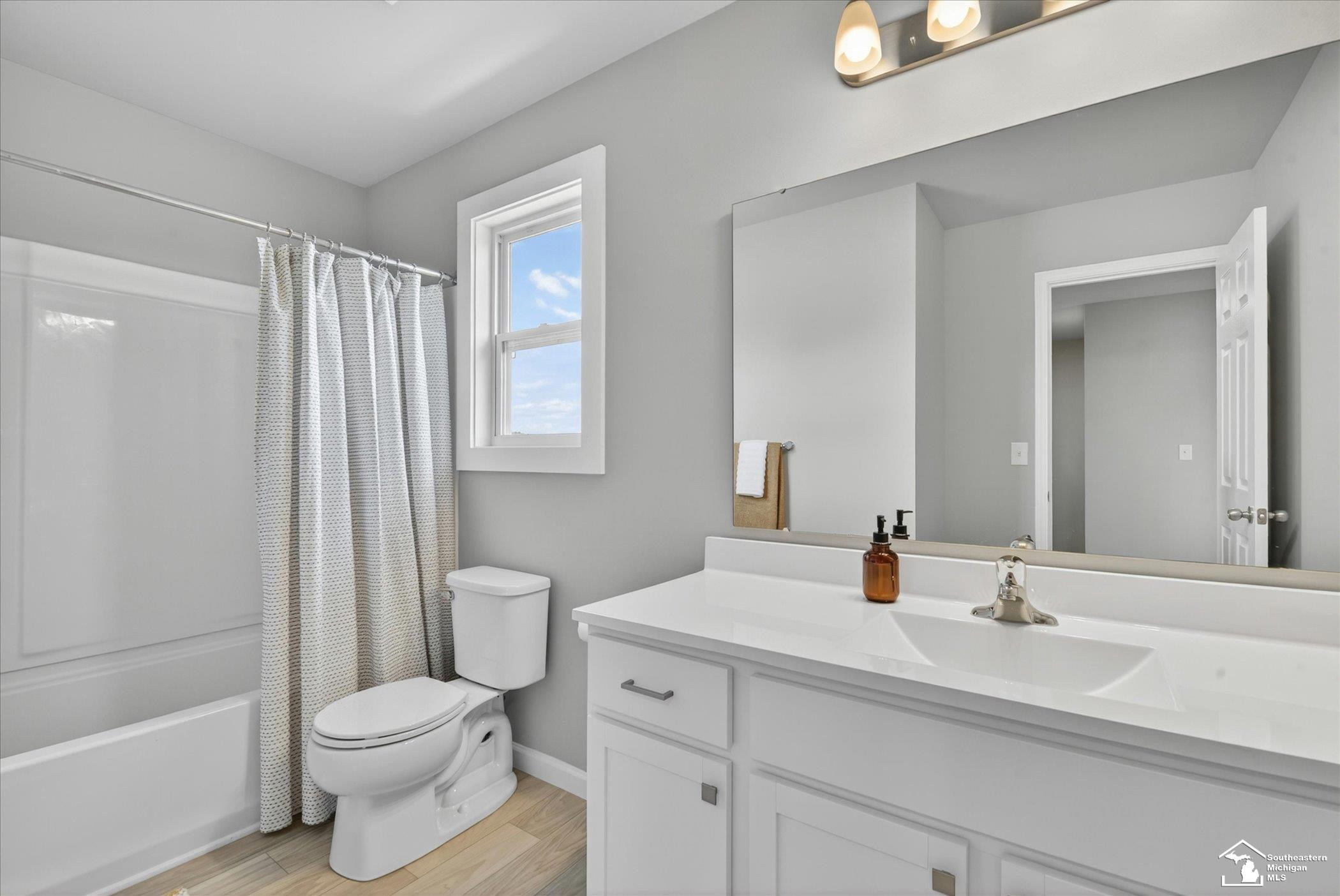 102 Forest Way, Davisburg, MI 48350 — Photo 40