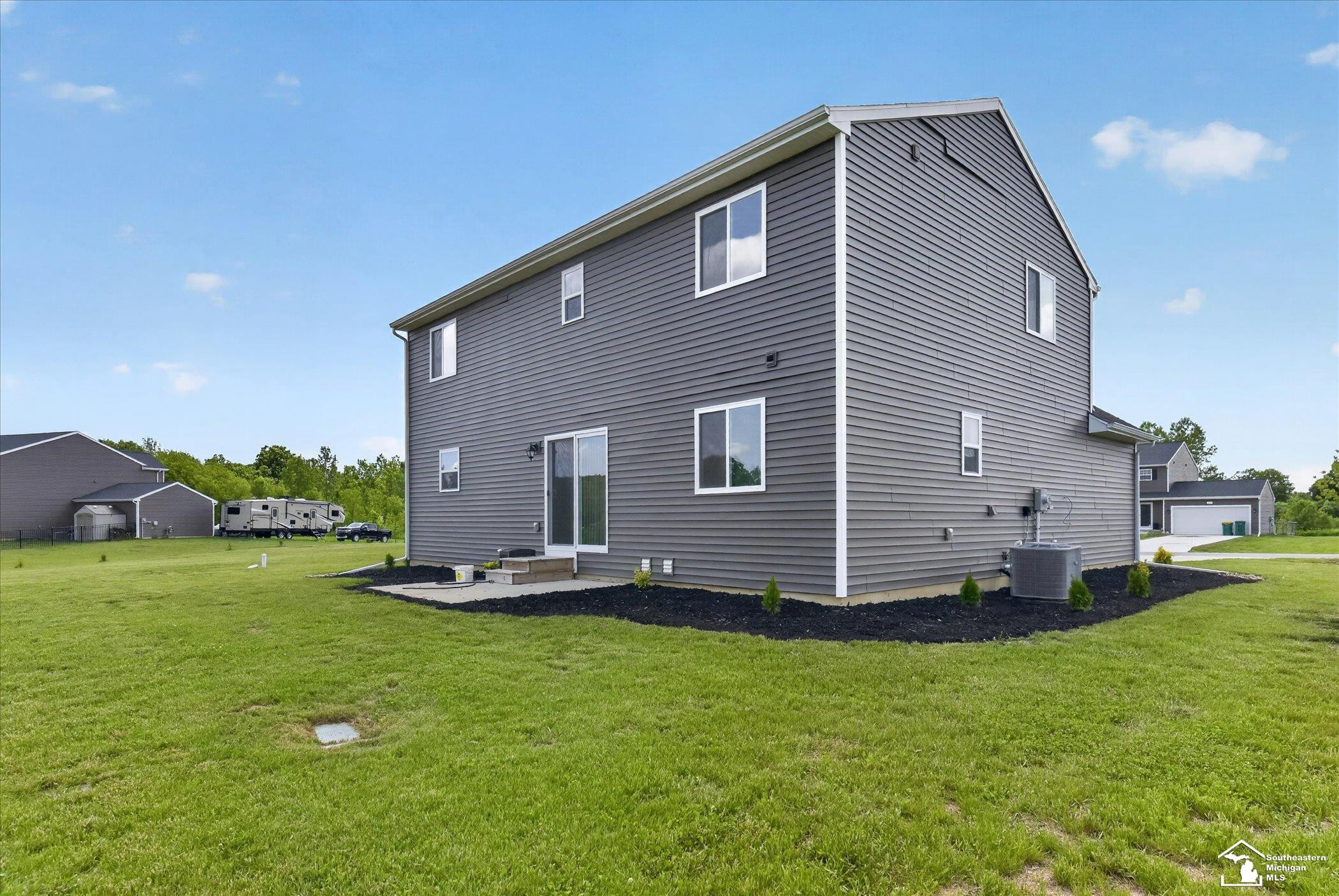 102 Forest Way, Davisburg, MI 48350 — Photo 48