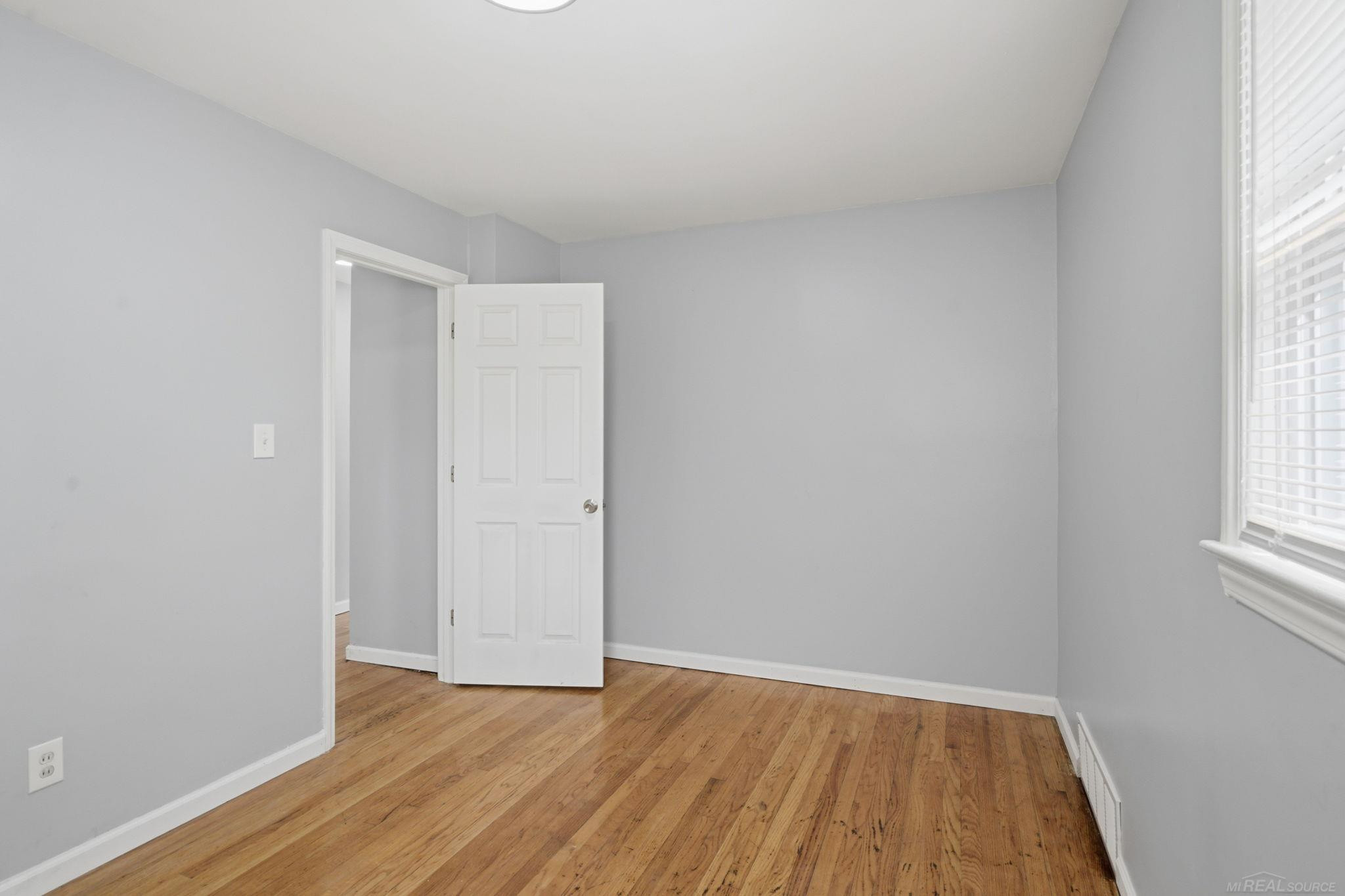 16251 Salem Street, Detroit, MI 48219 — Photo 16