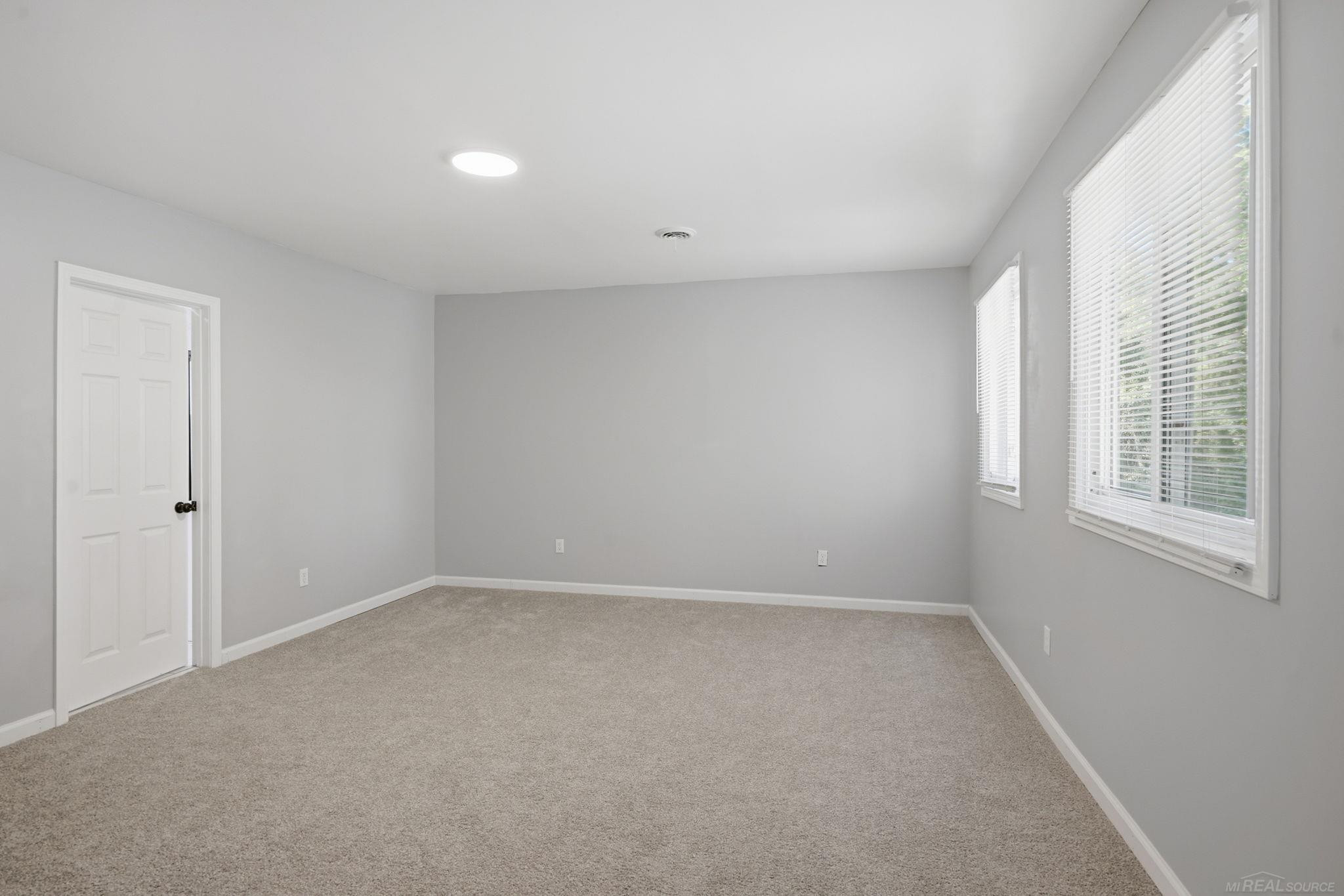 16251 Salem Street, Detroit, MI 48219 — Photo 20