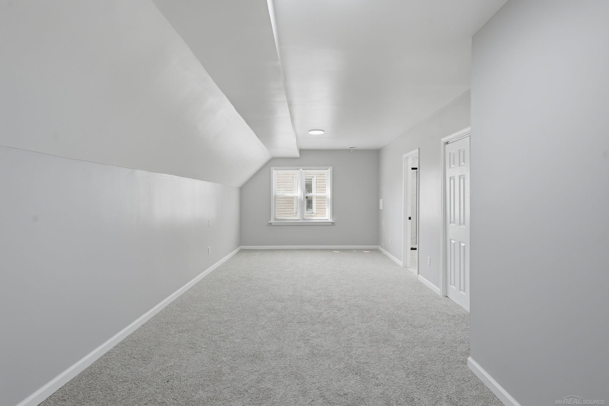 16251 Salem Street, Detroit, MI 48219 — Photo 22