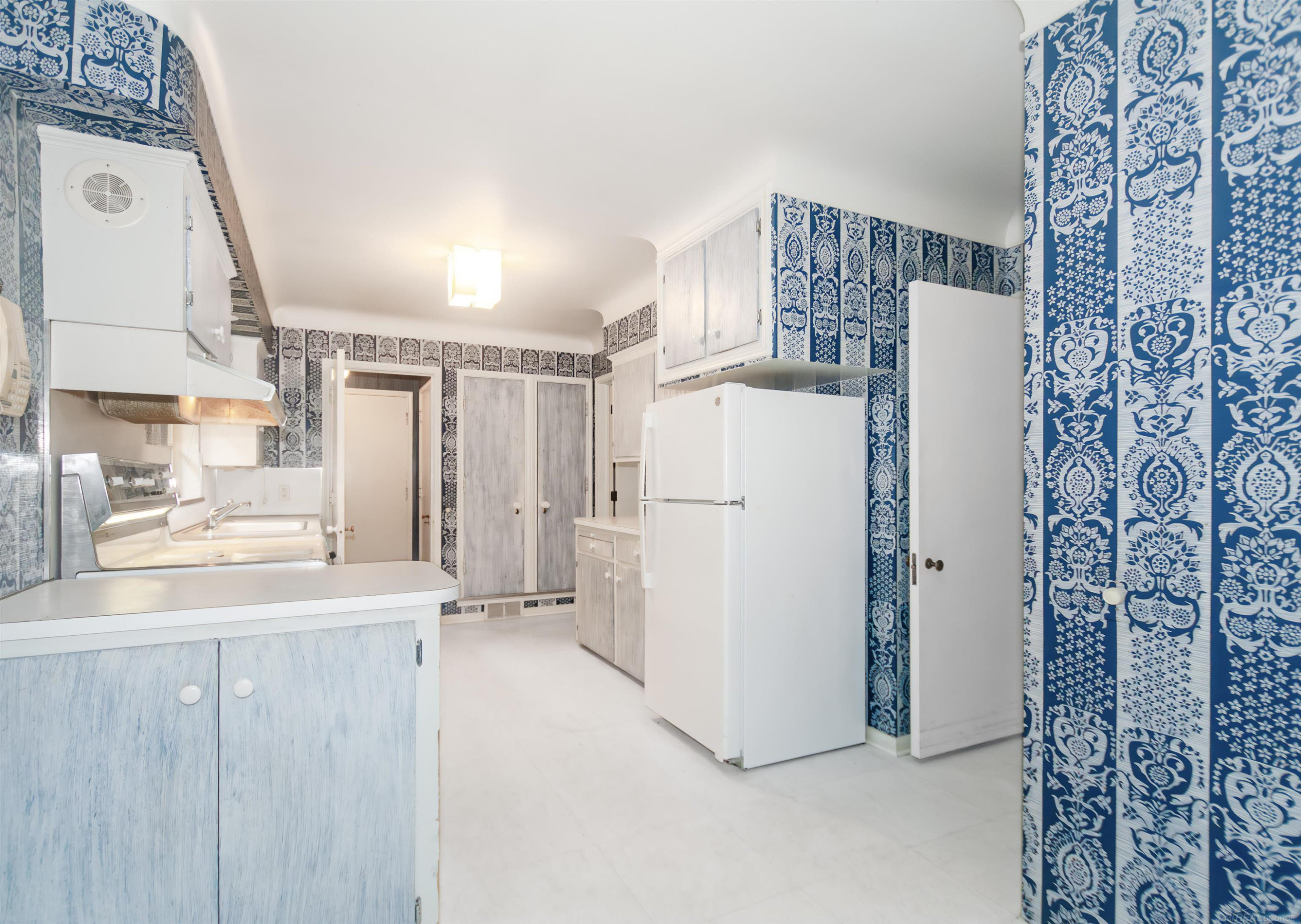 1220 S Oxford Road, Grosse Pointe Woods, MI 48236 — Photo 20