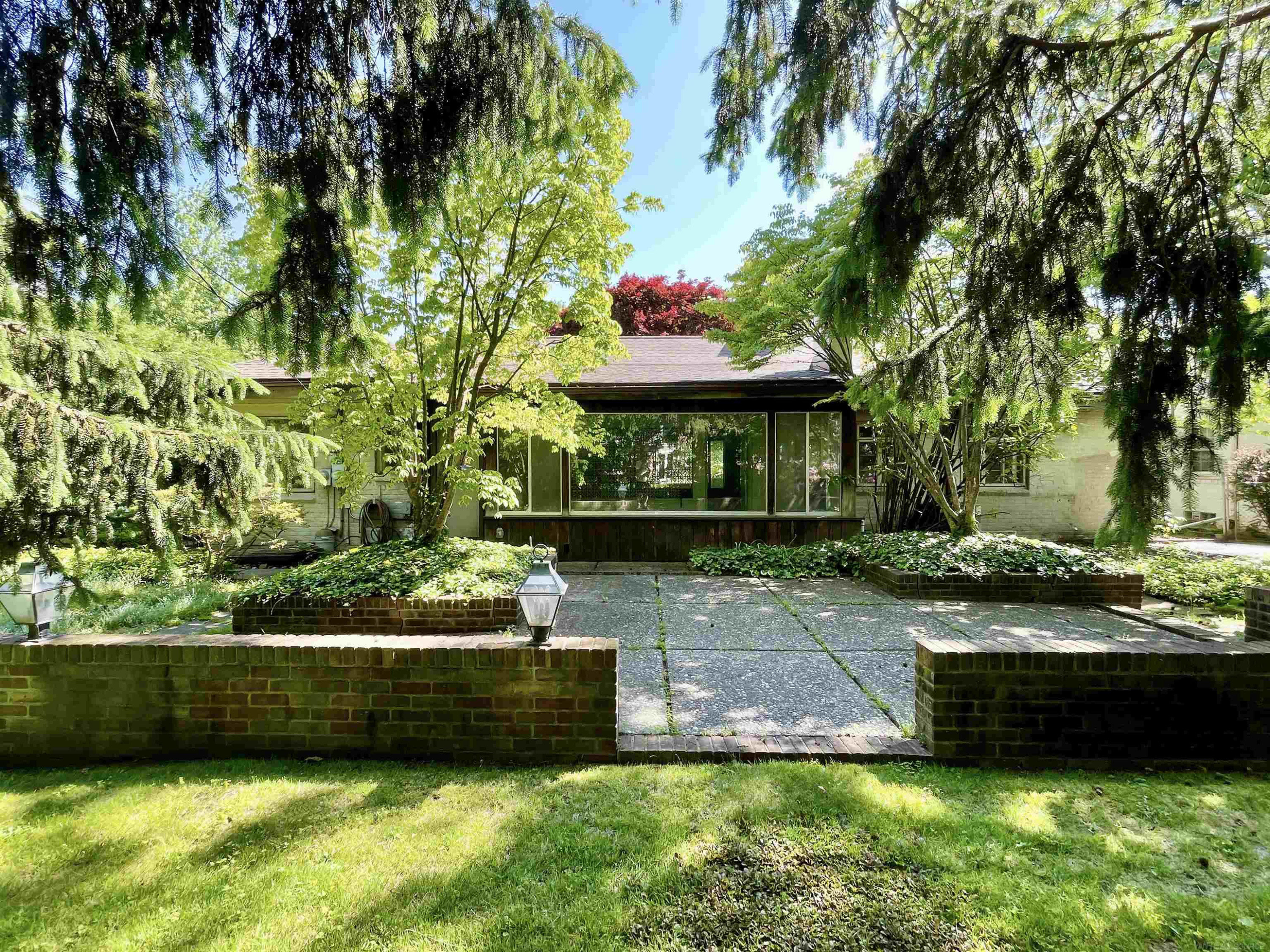 1220 S Oxford Road, Grosse Pointe Woods, MI 48236 — Photo 47