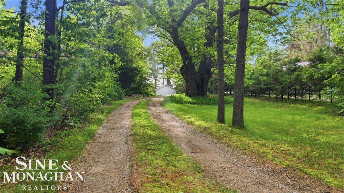 8665 Lakeshore Road, Lexington, MI 48450 — Photo 3